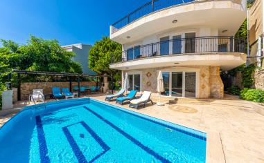 Villa Sarnıç Kaş Kalkan Patara Bölgesinde Kiralık Villa