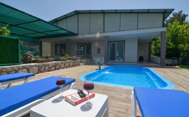 Villa Rame Fethiye Seydikemer Saklıkent Bölgesinde Kiralık Villa
