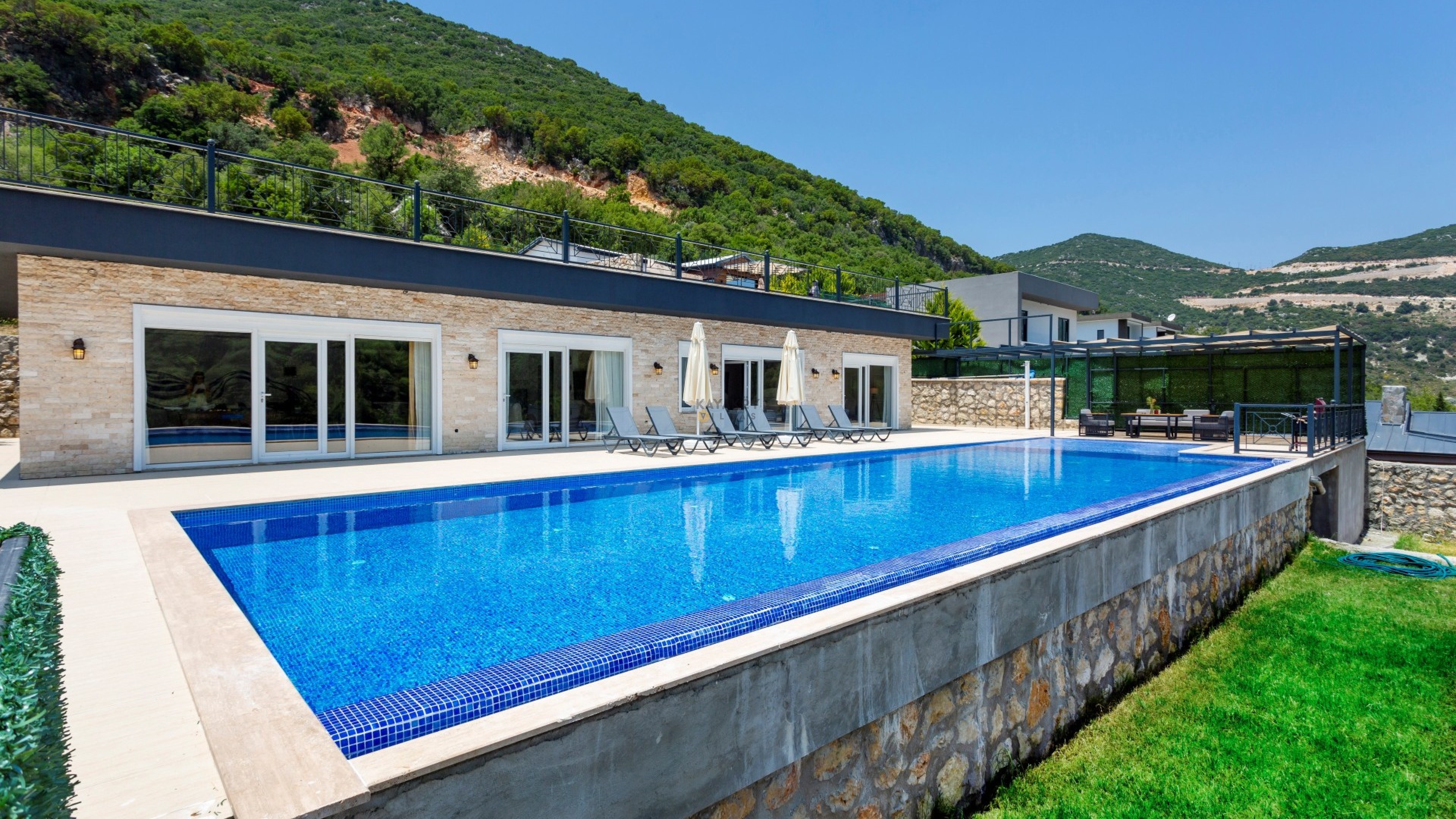Villa Main
