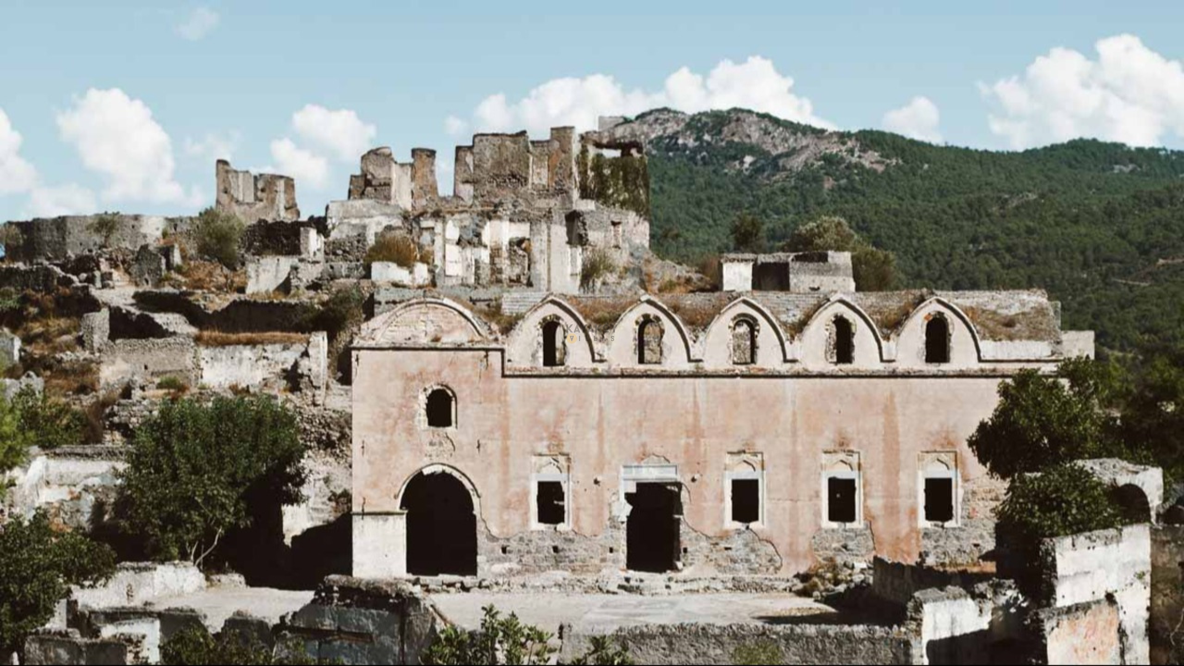 Kayaköy'de Gezilecek 7 Yer: Tarih, Doğa ve Huzur Dolu Bir Tatil Rehberi