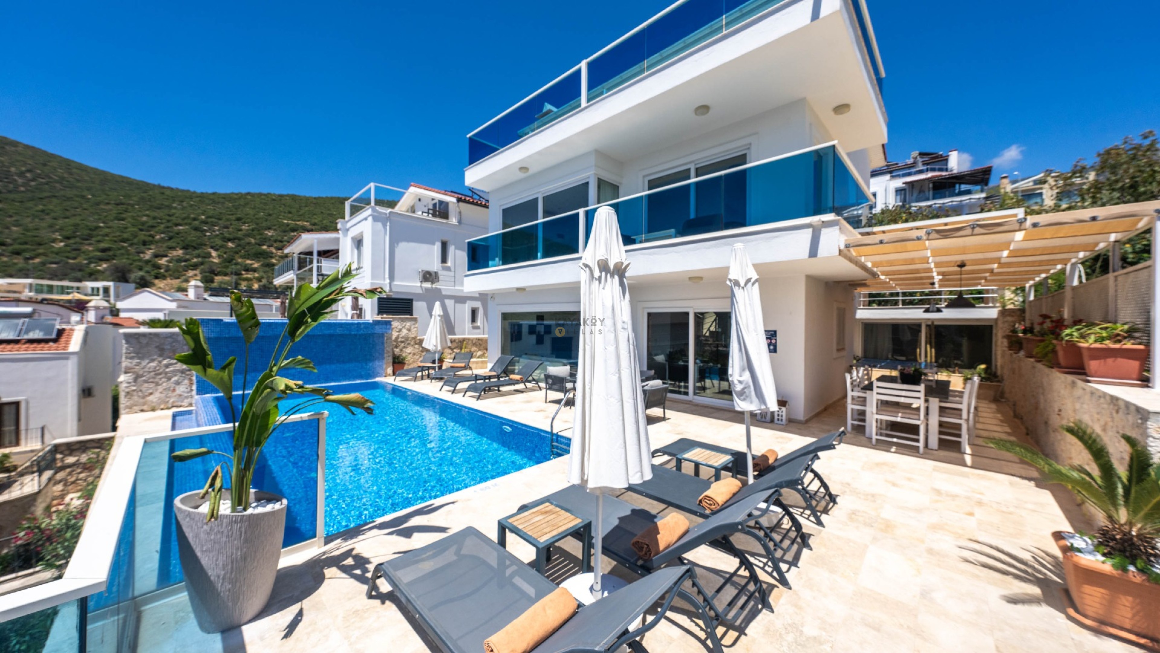 Villa Main