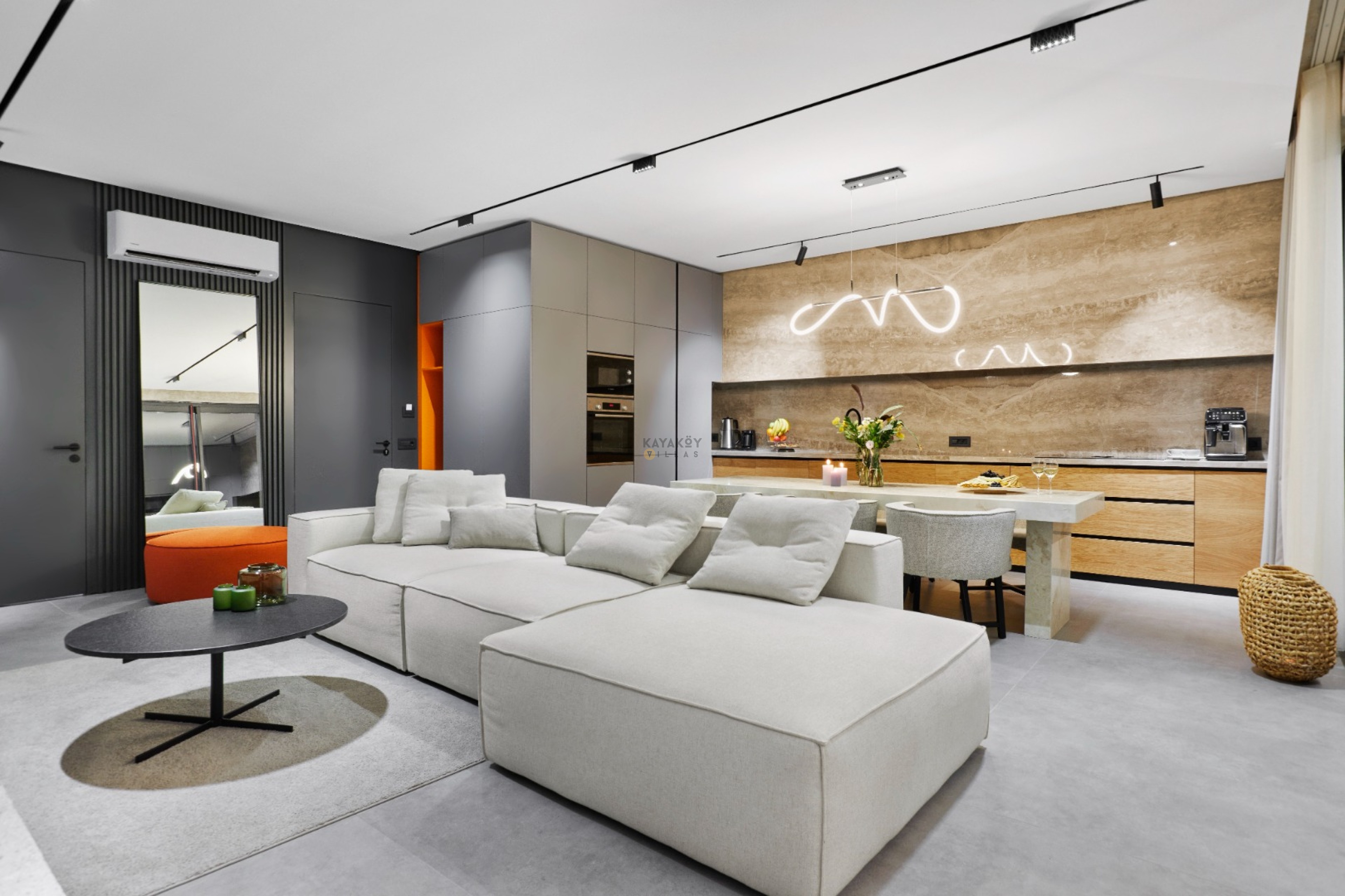 Gallery 0