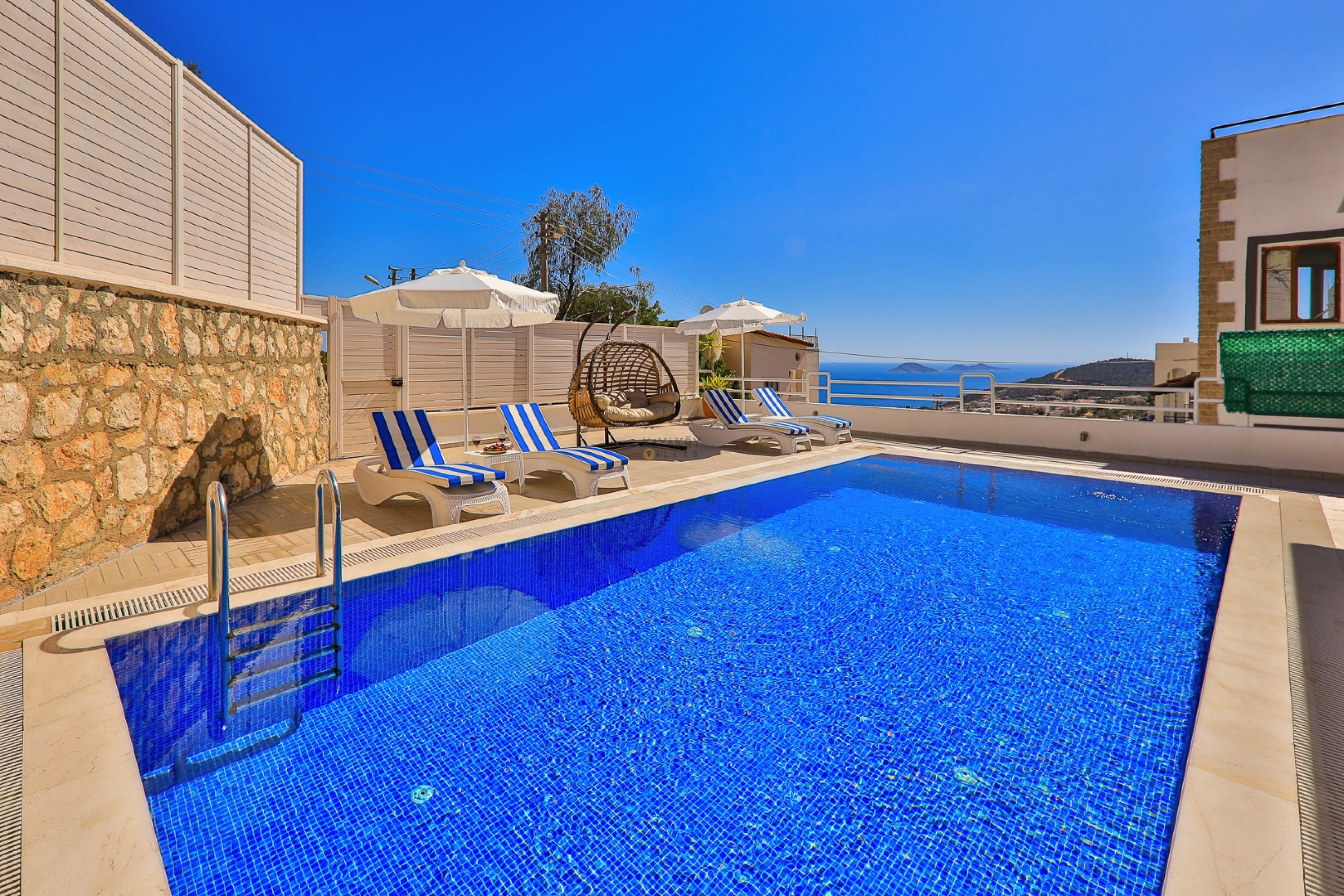 Gallery 0