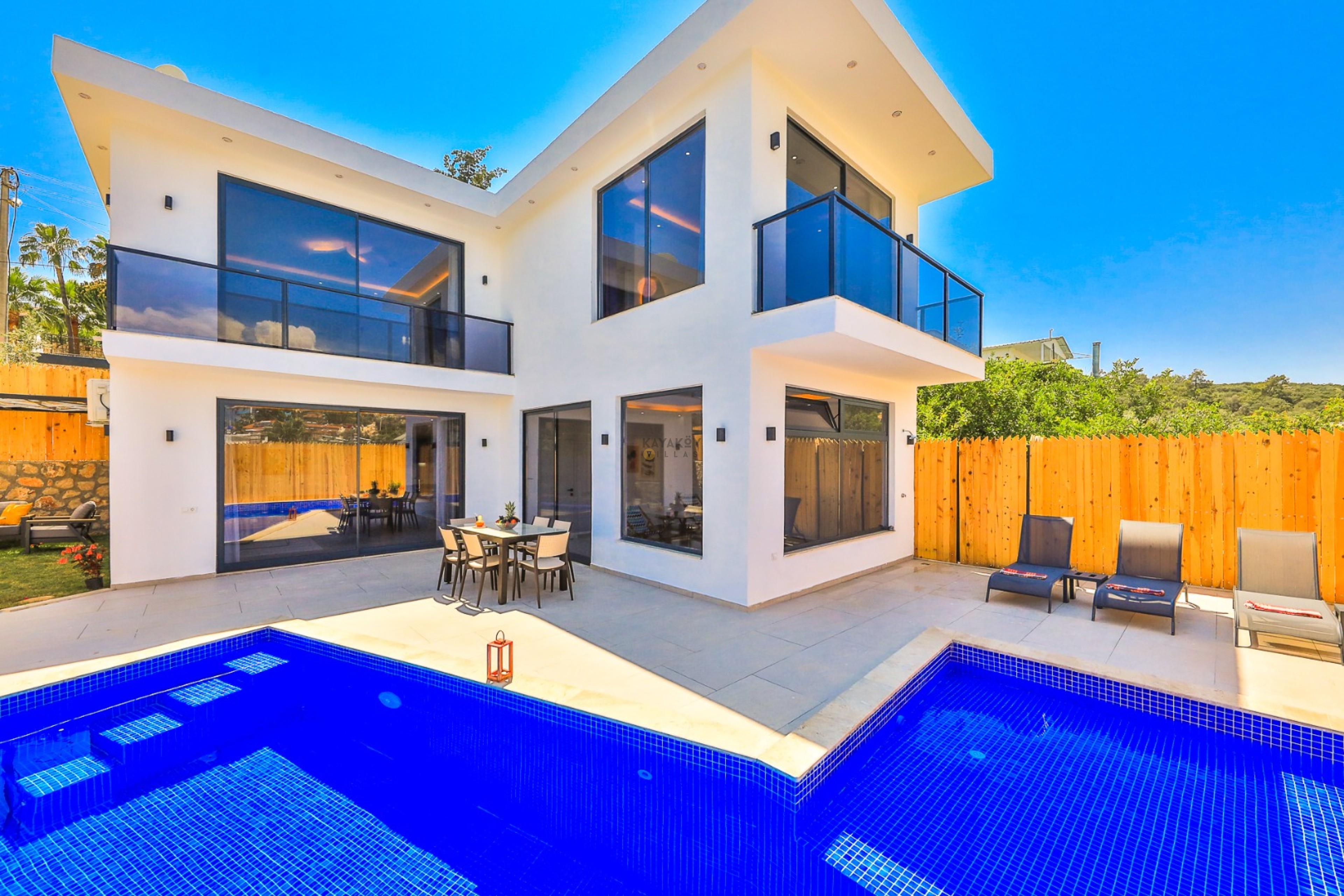 Villa Main