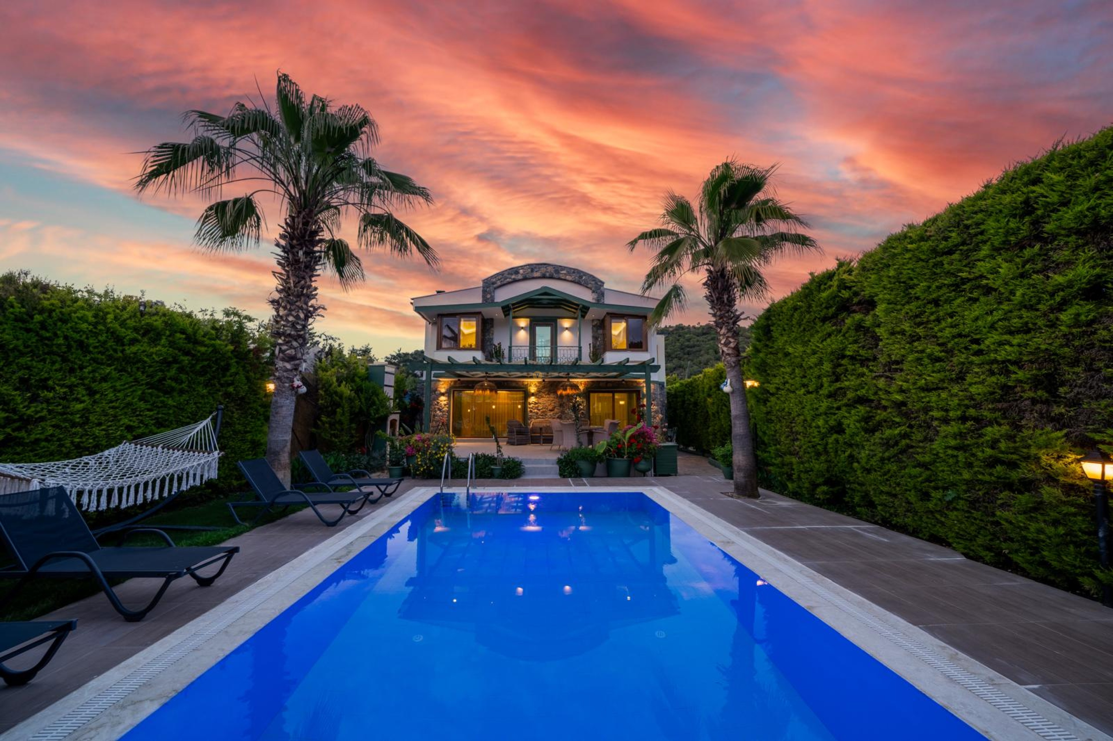 Muhafazakar Villalar