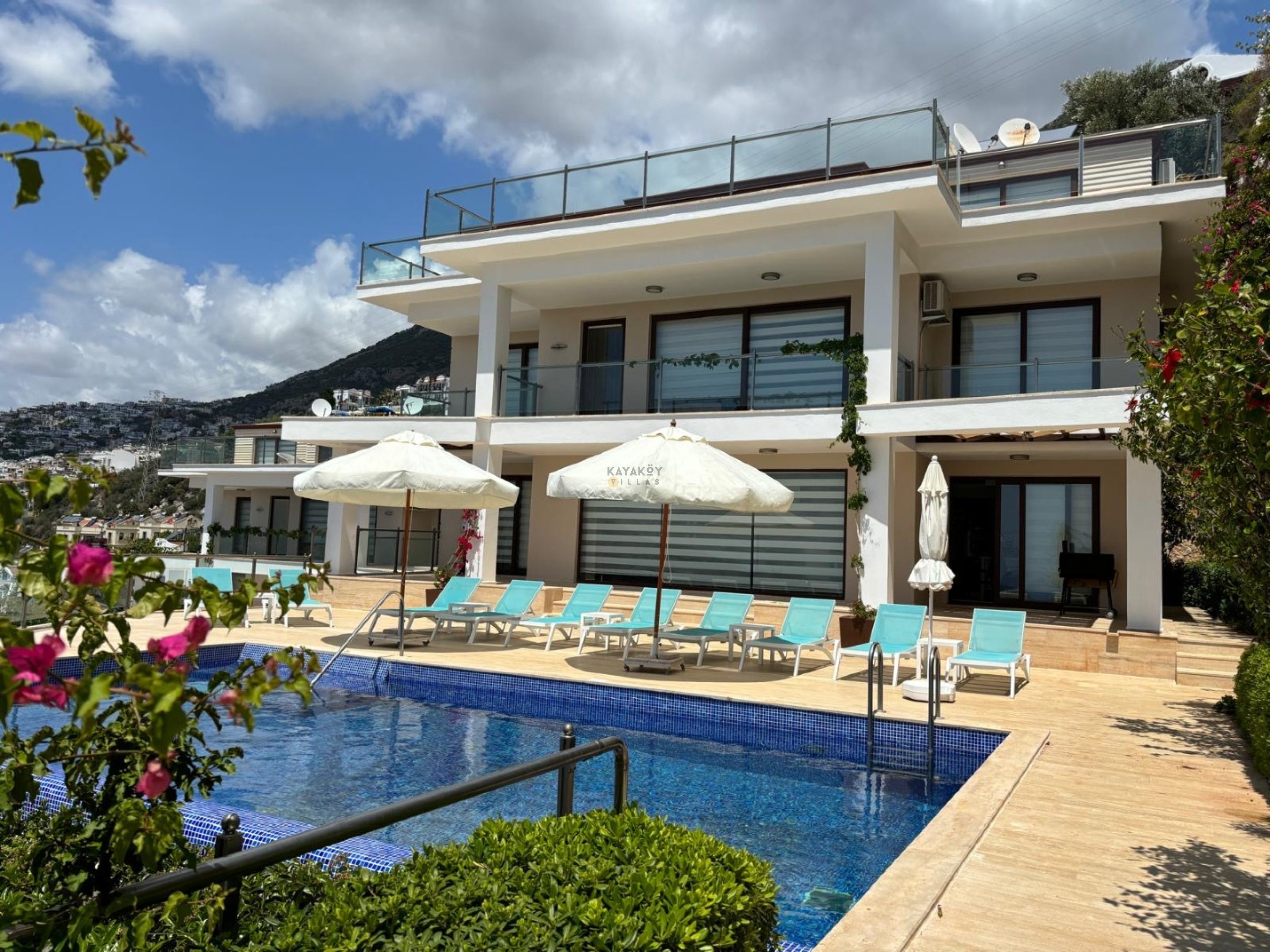 Villa Main