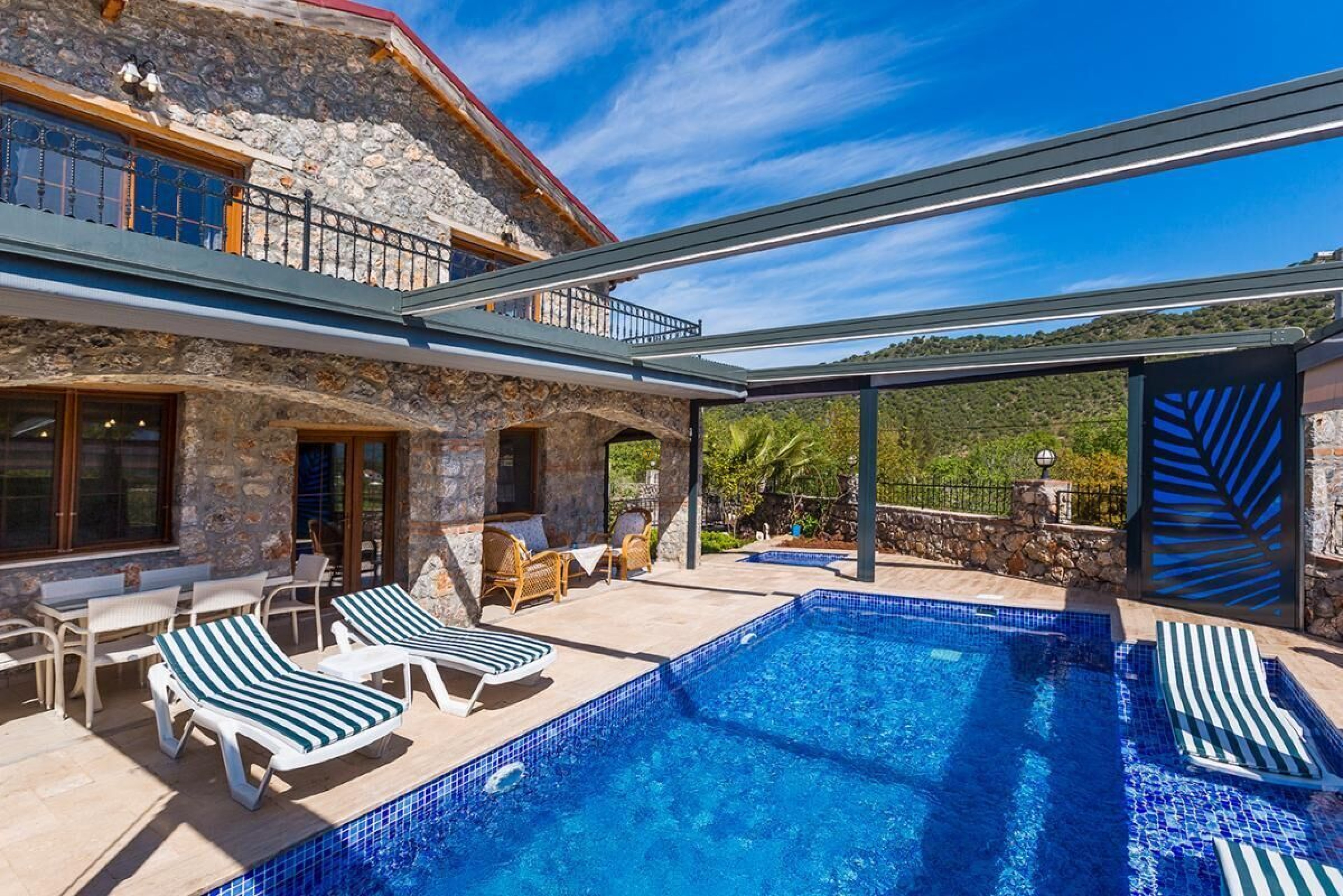 Villa Main
