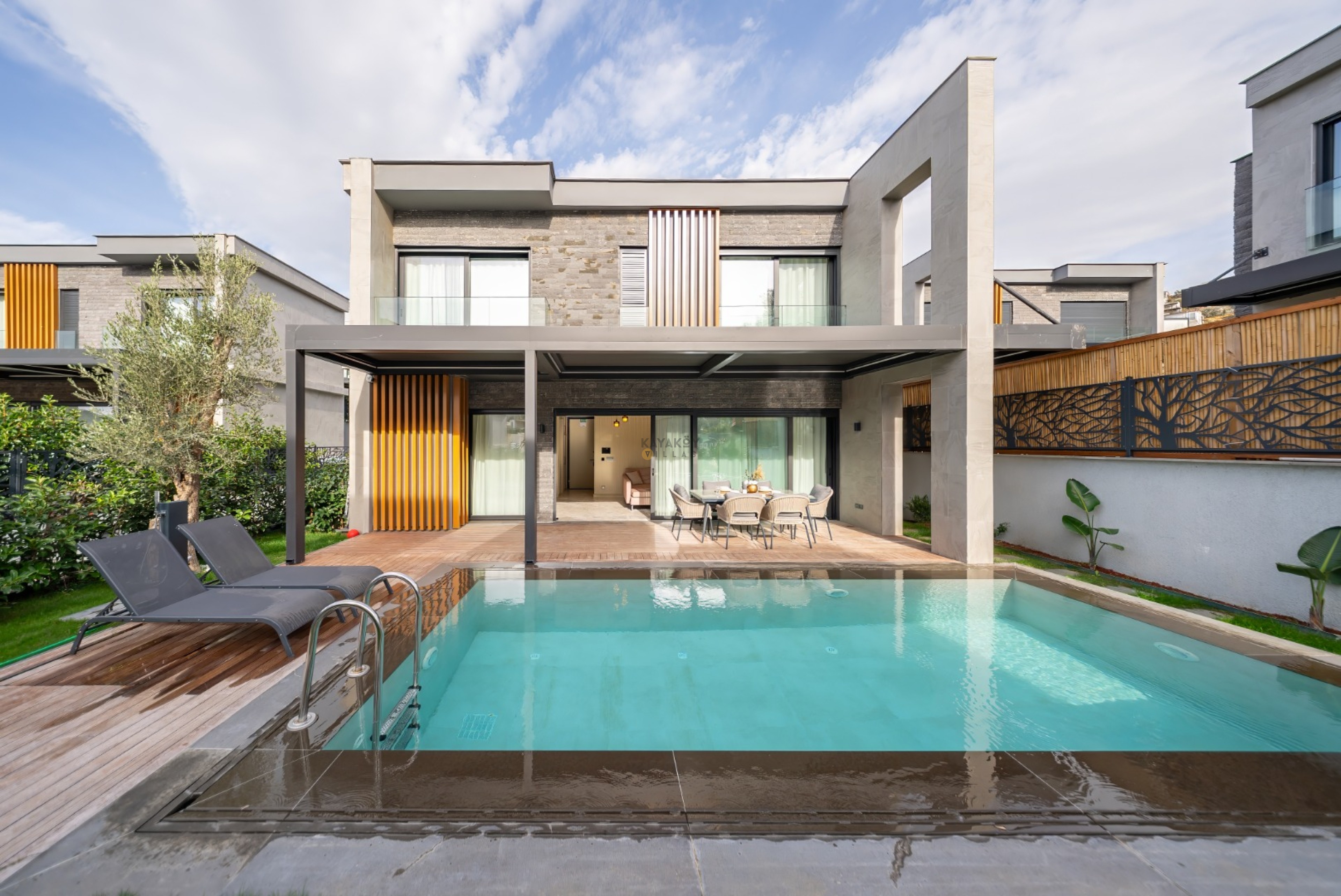 Villa Main