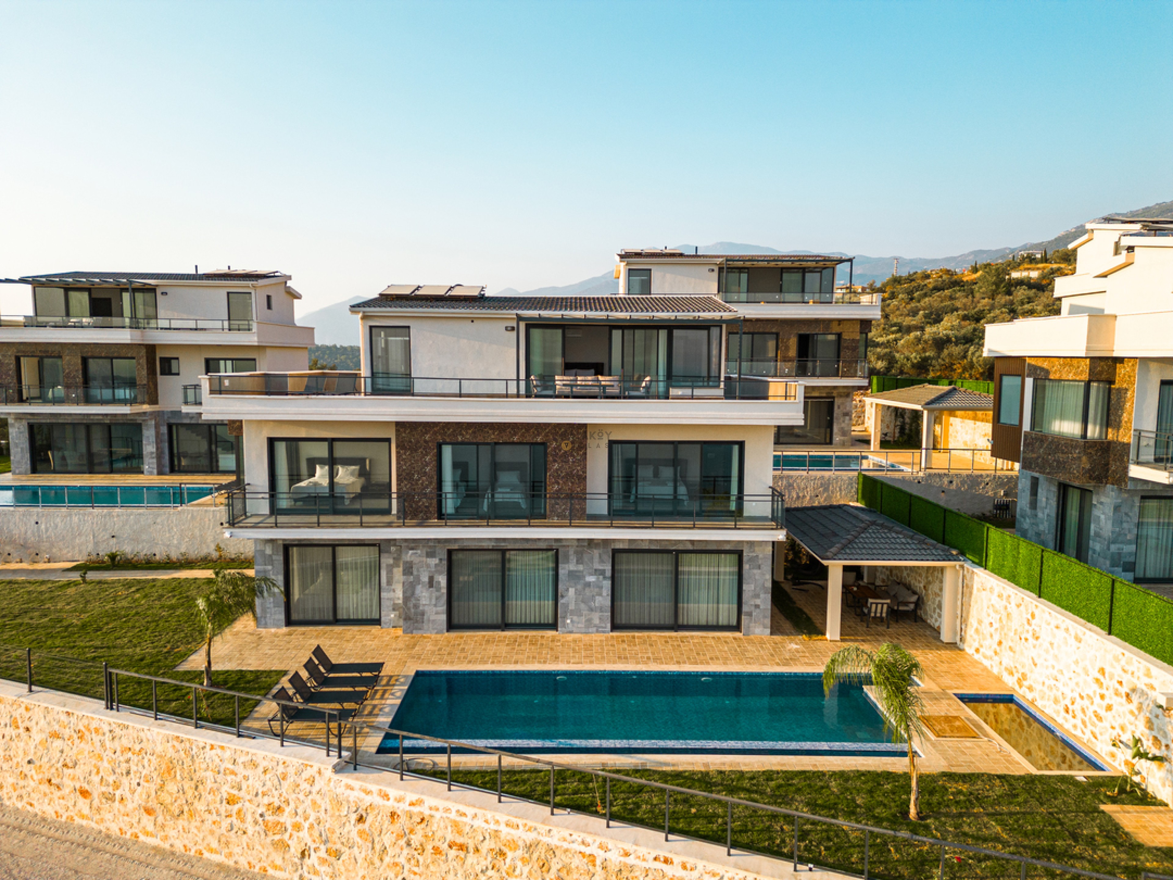 Villa Main