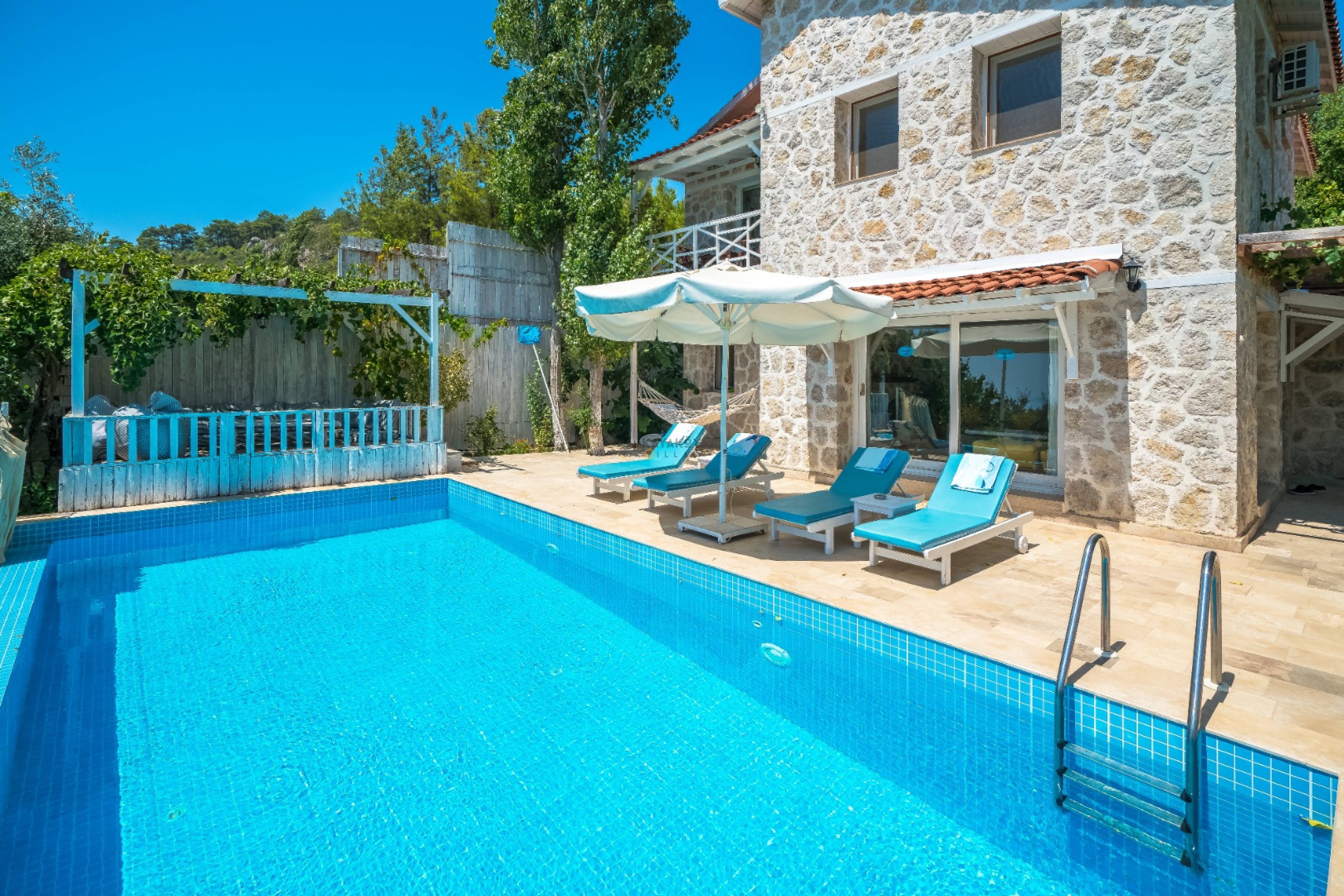 Villa Main