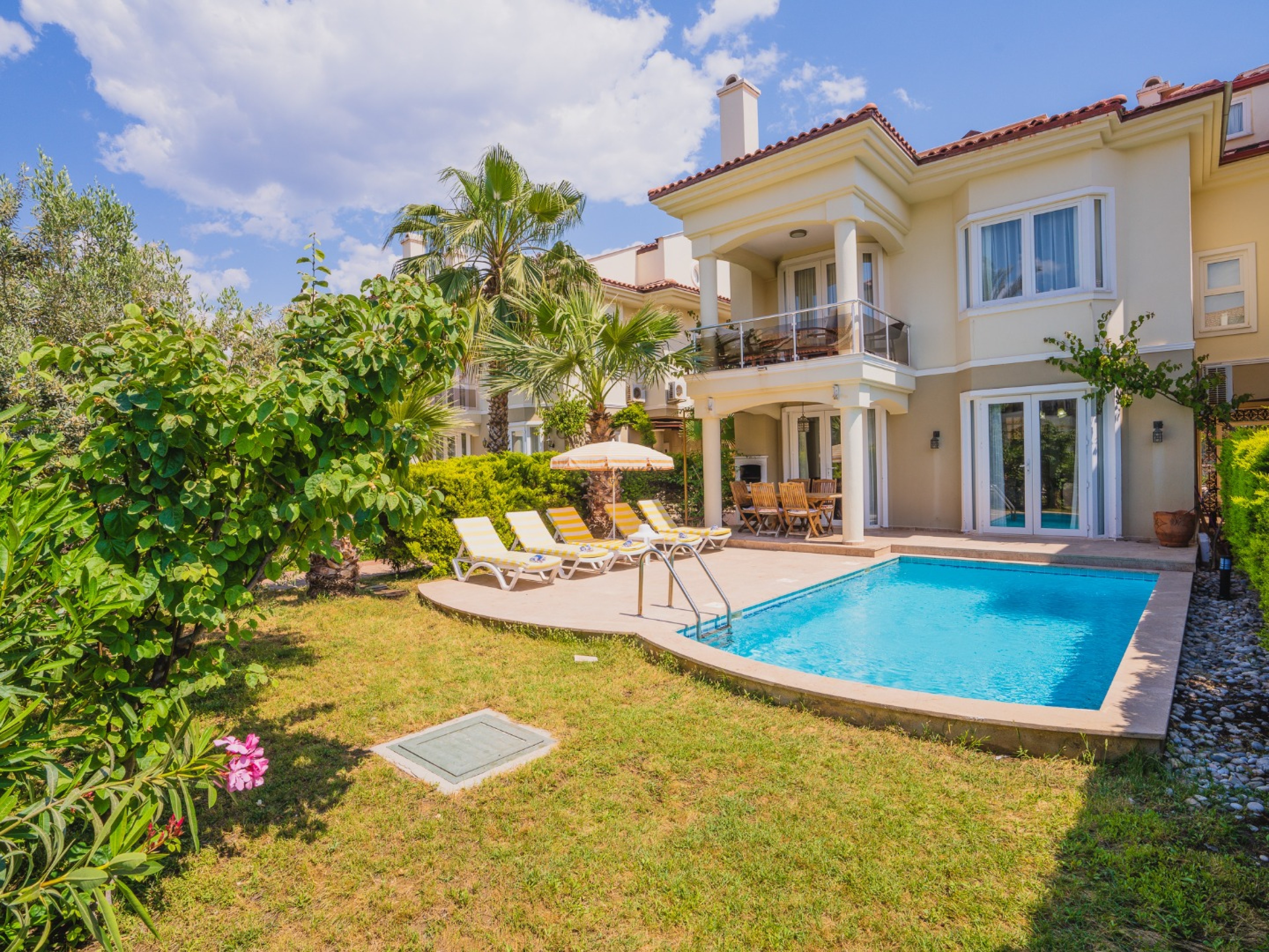 Villa Main