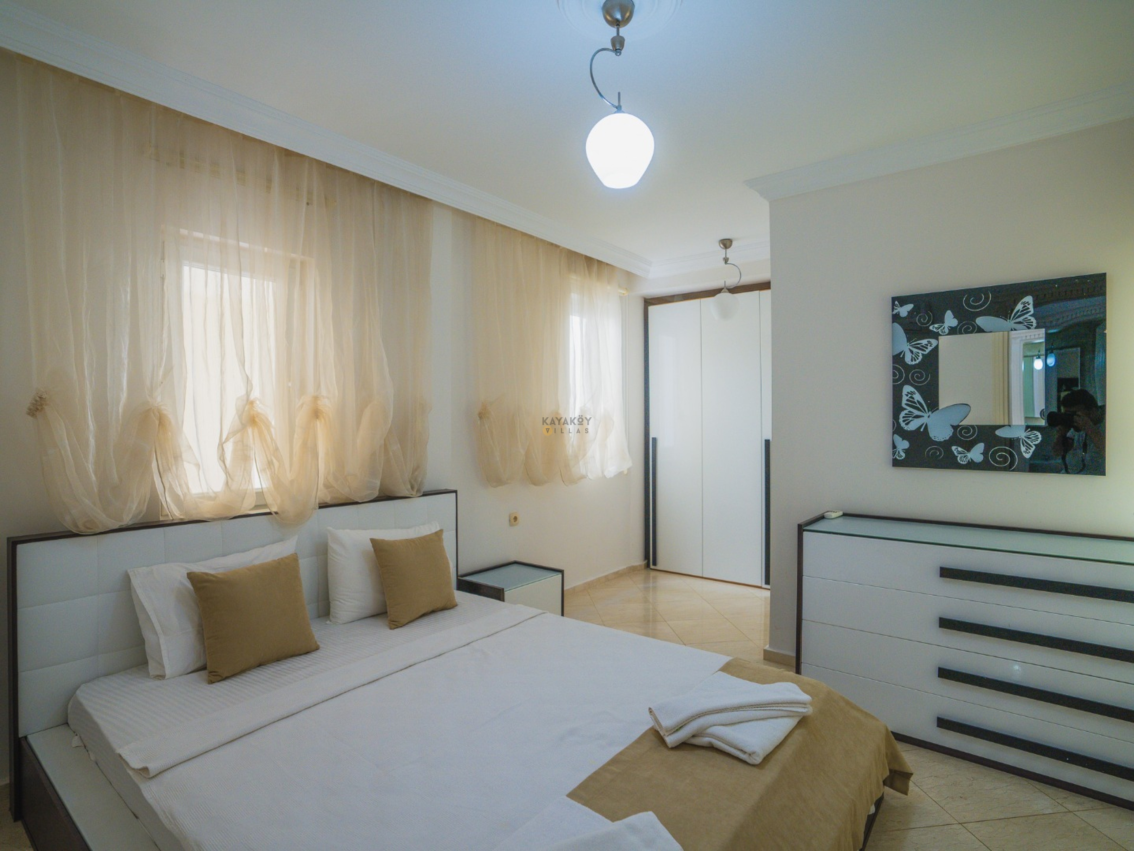 Gallery 2