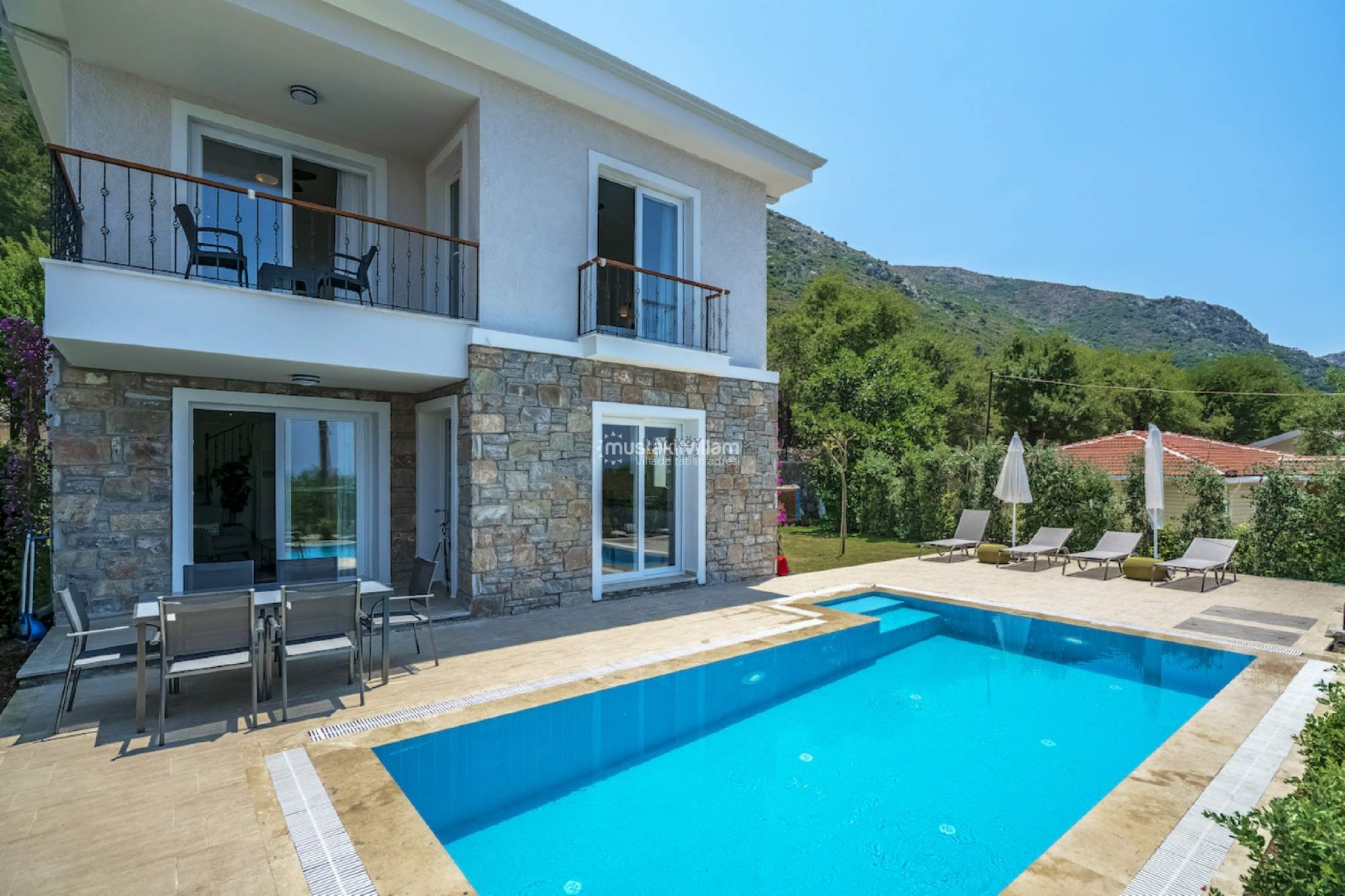 Villa Main