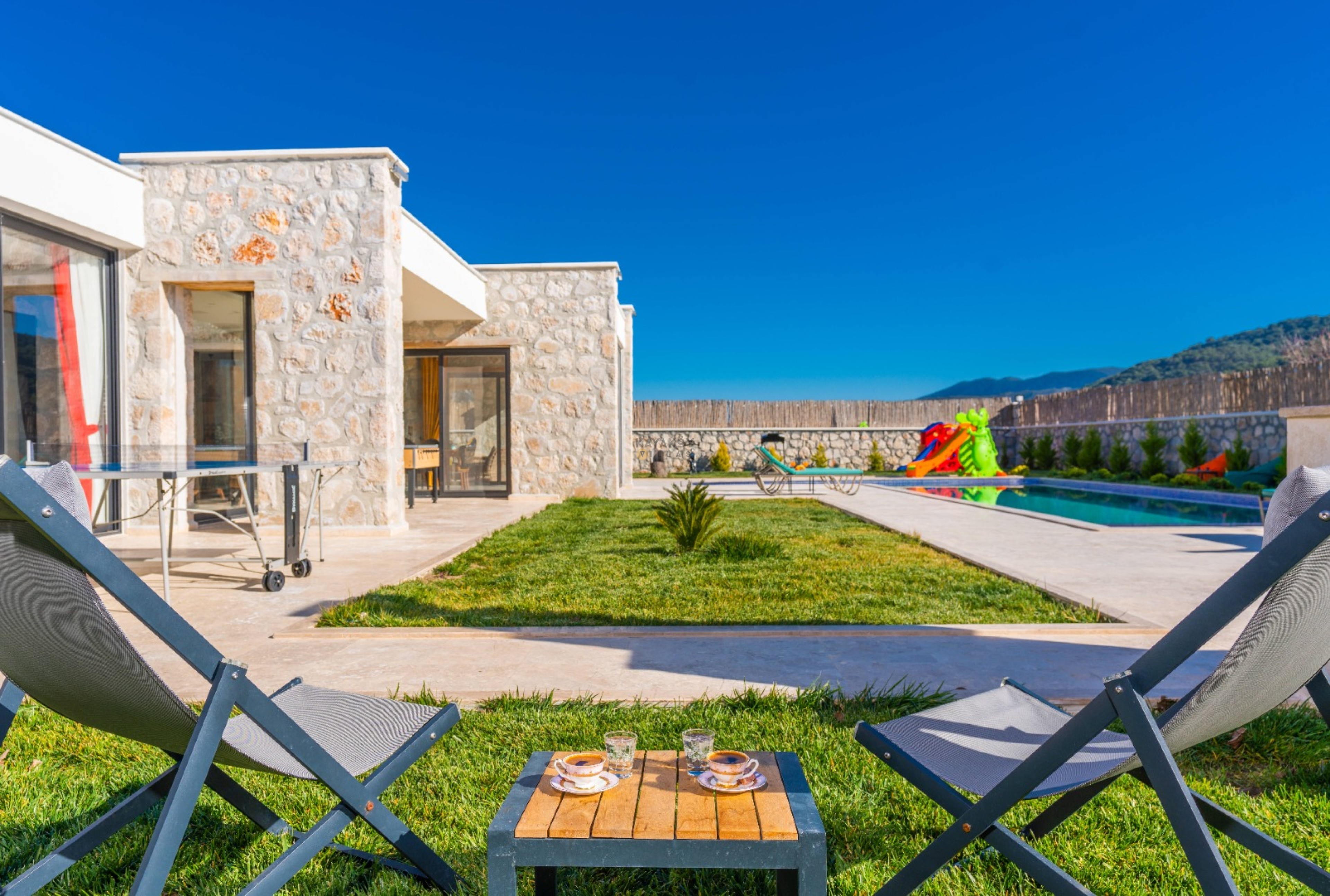 Villa Main