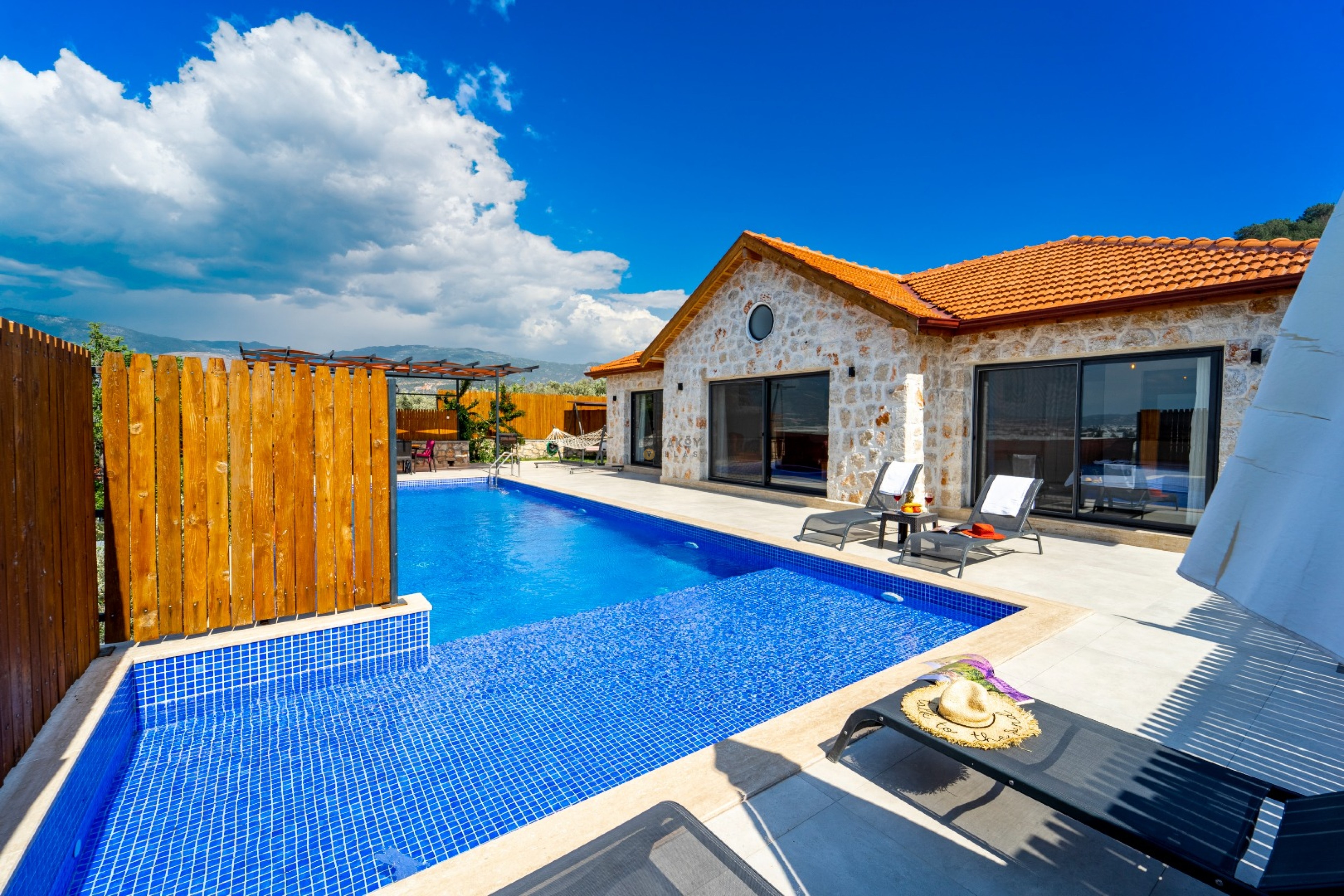 Villa Main