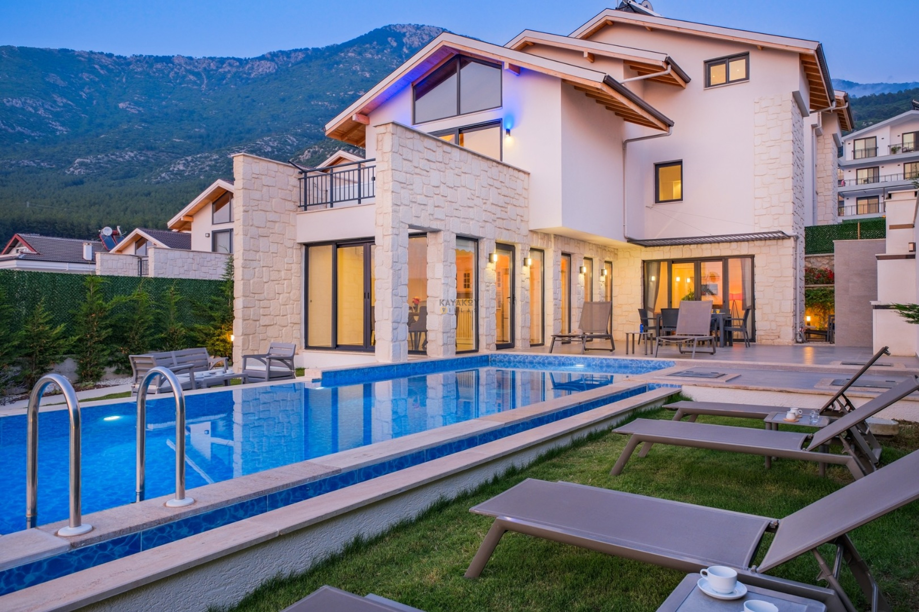 Villa Main