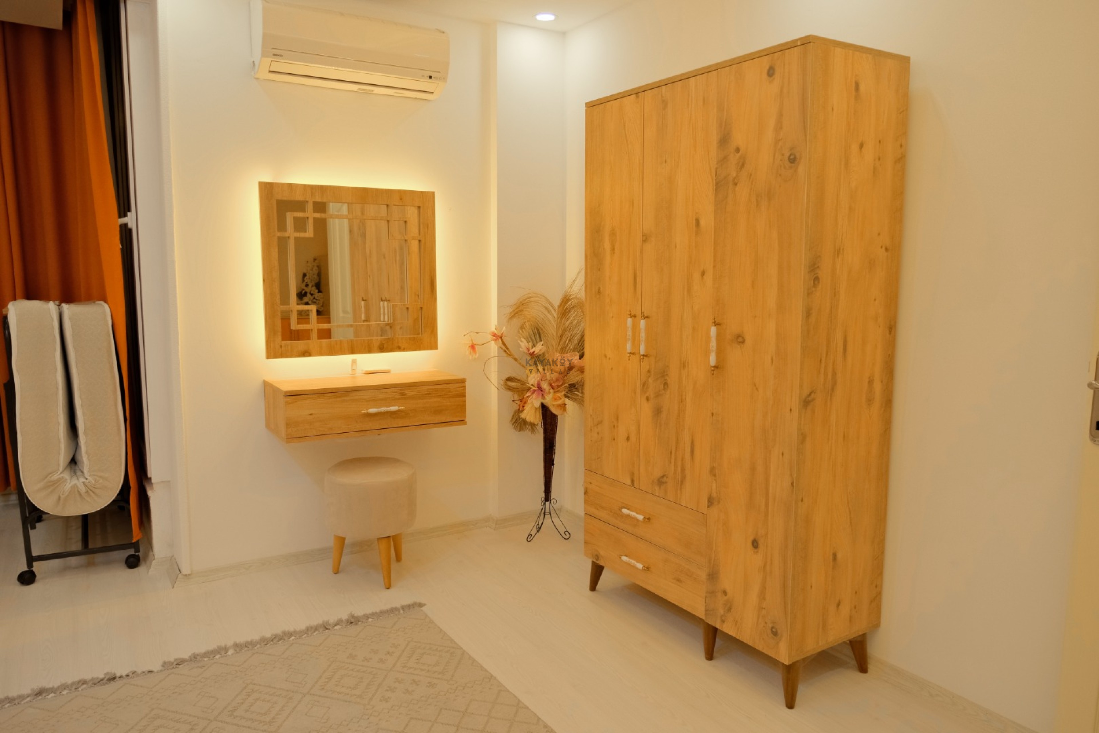 Mobile Gallery 29