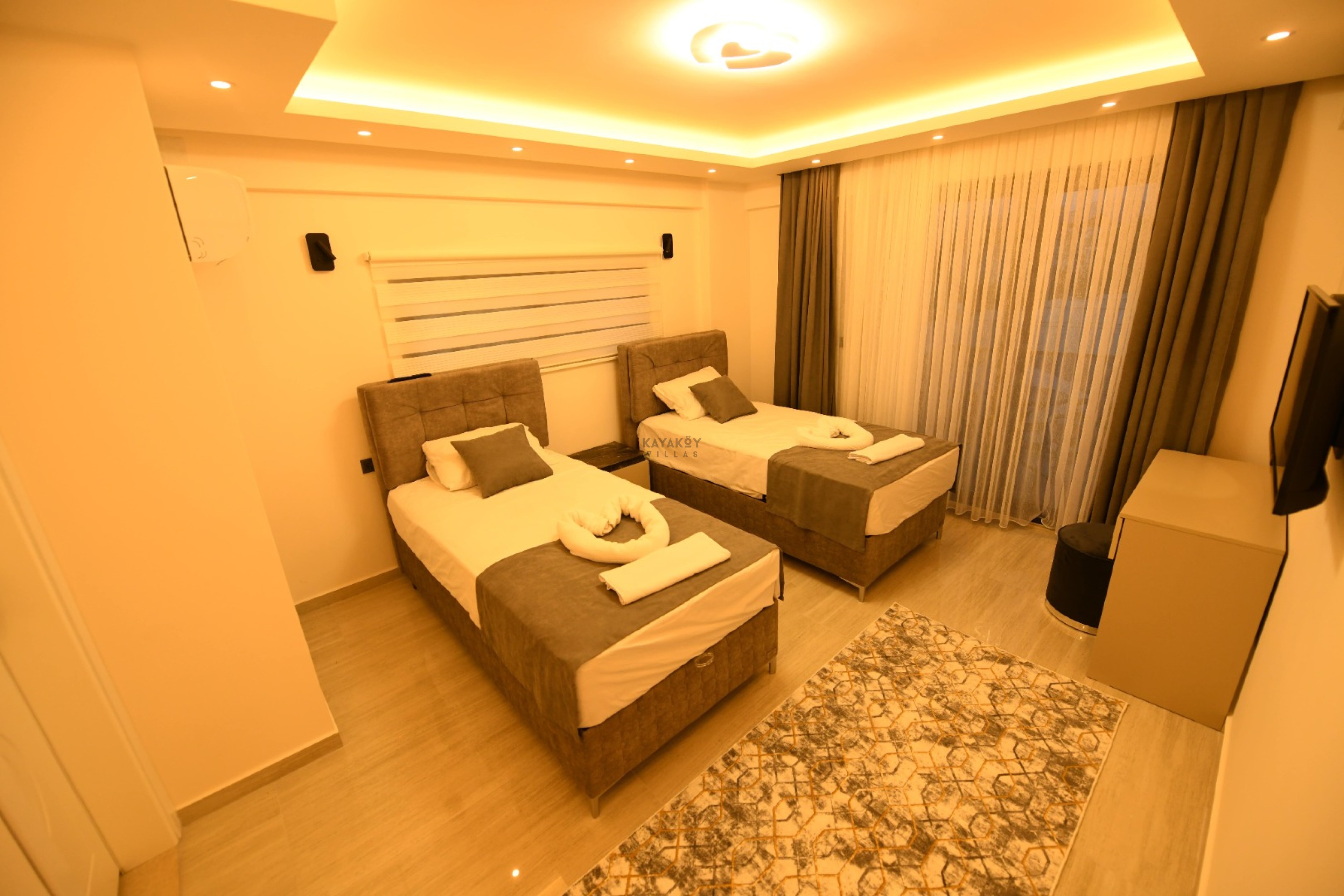 Gallery 2