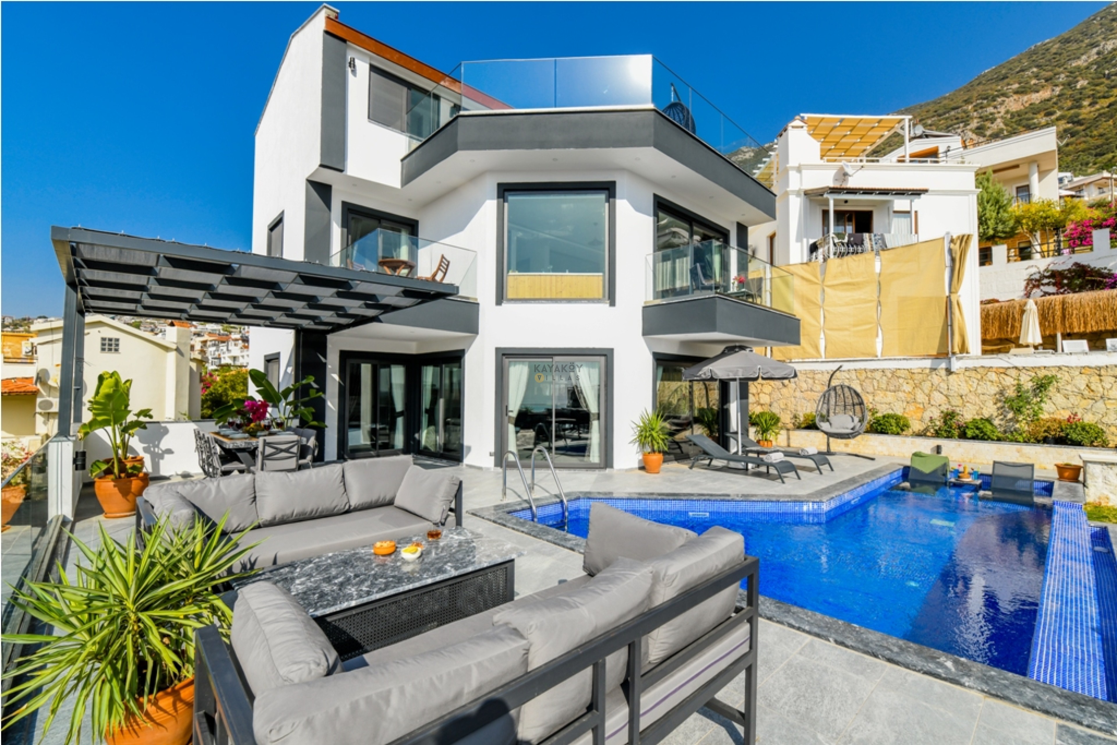 Villa Main