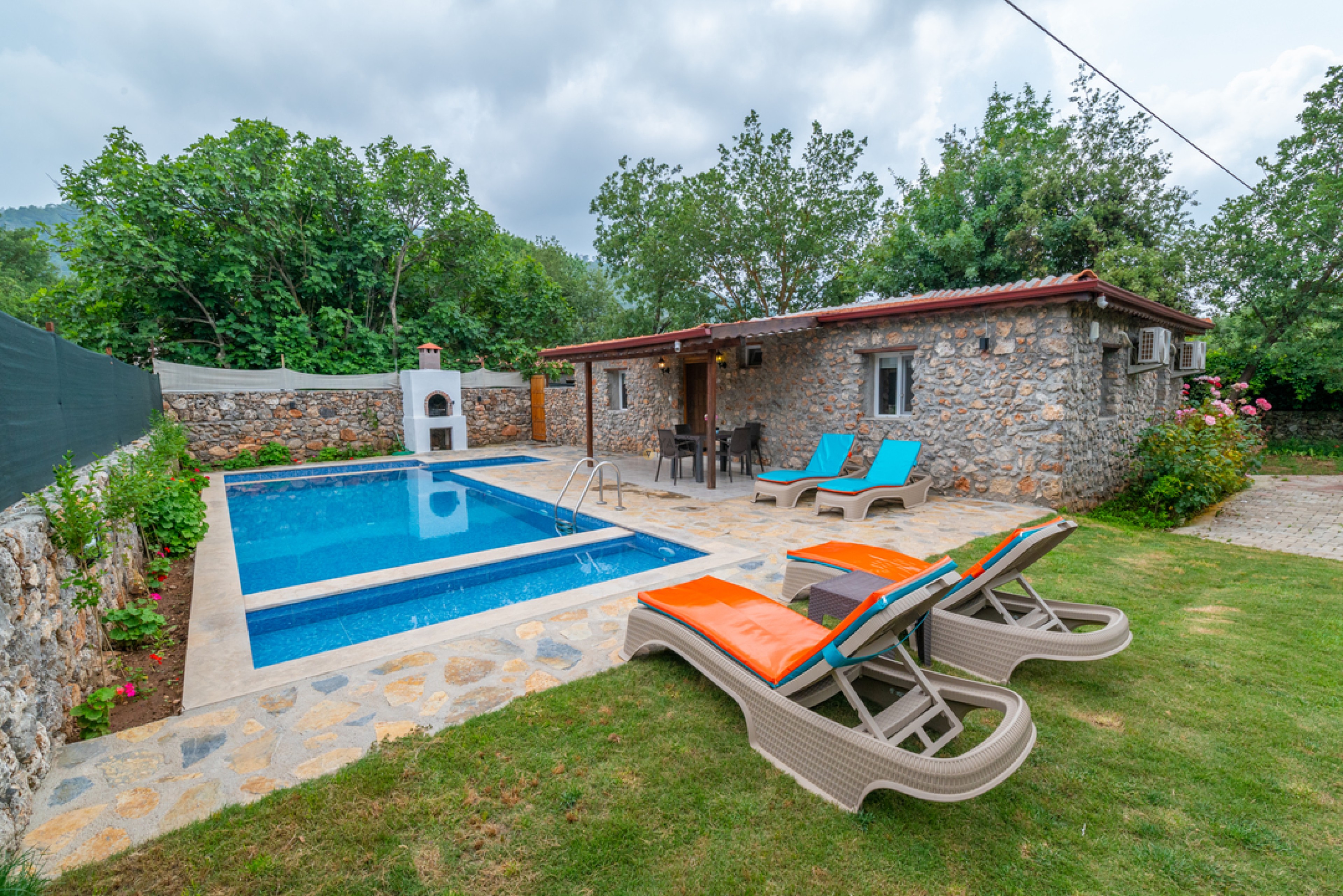 Villa Main