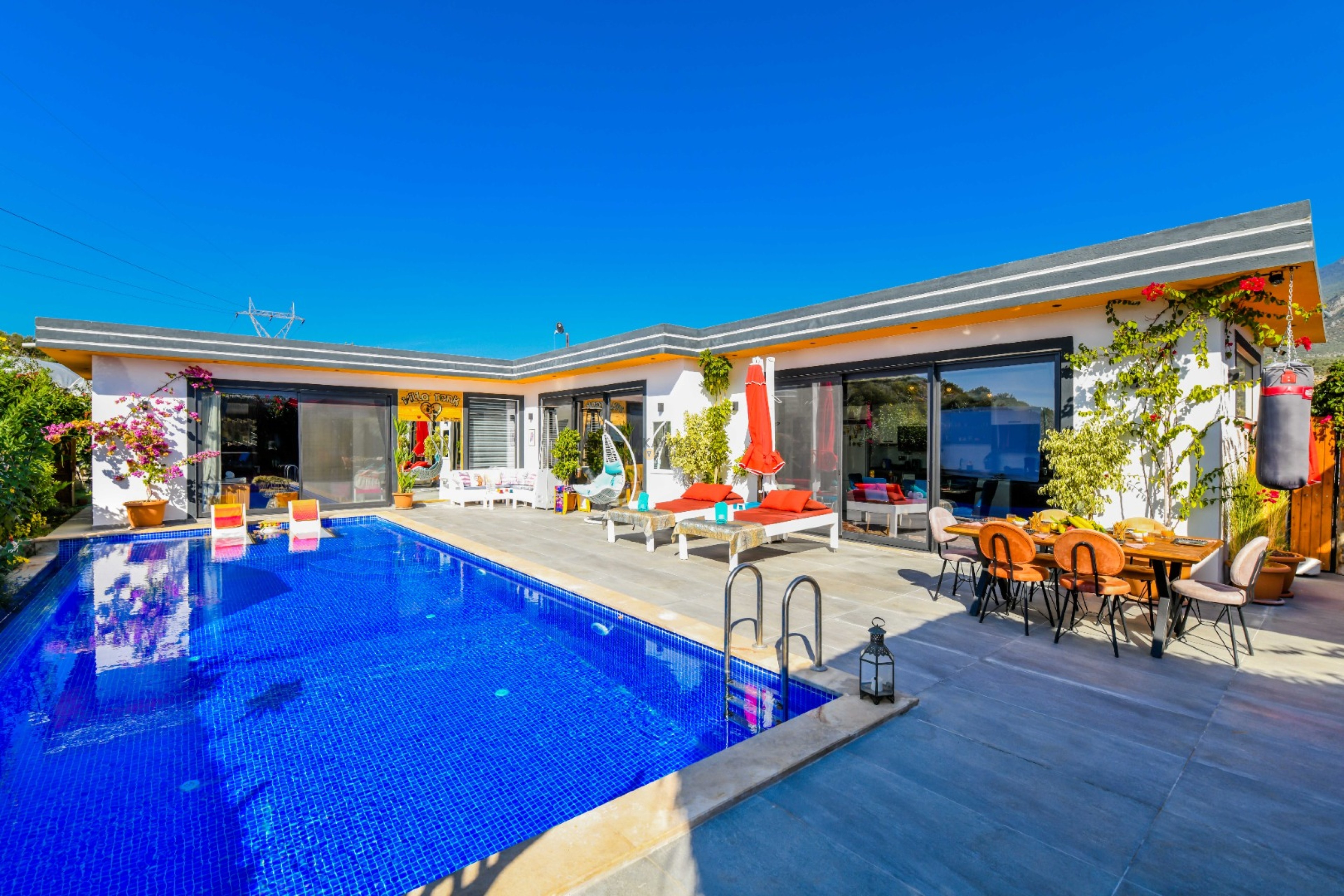 Villa Main
