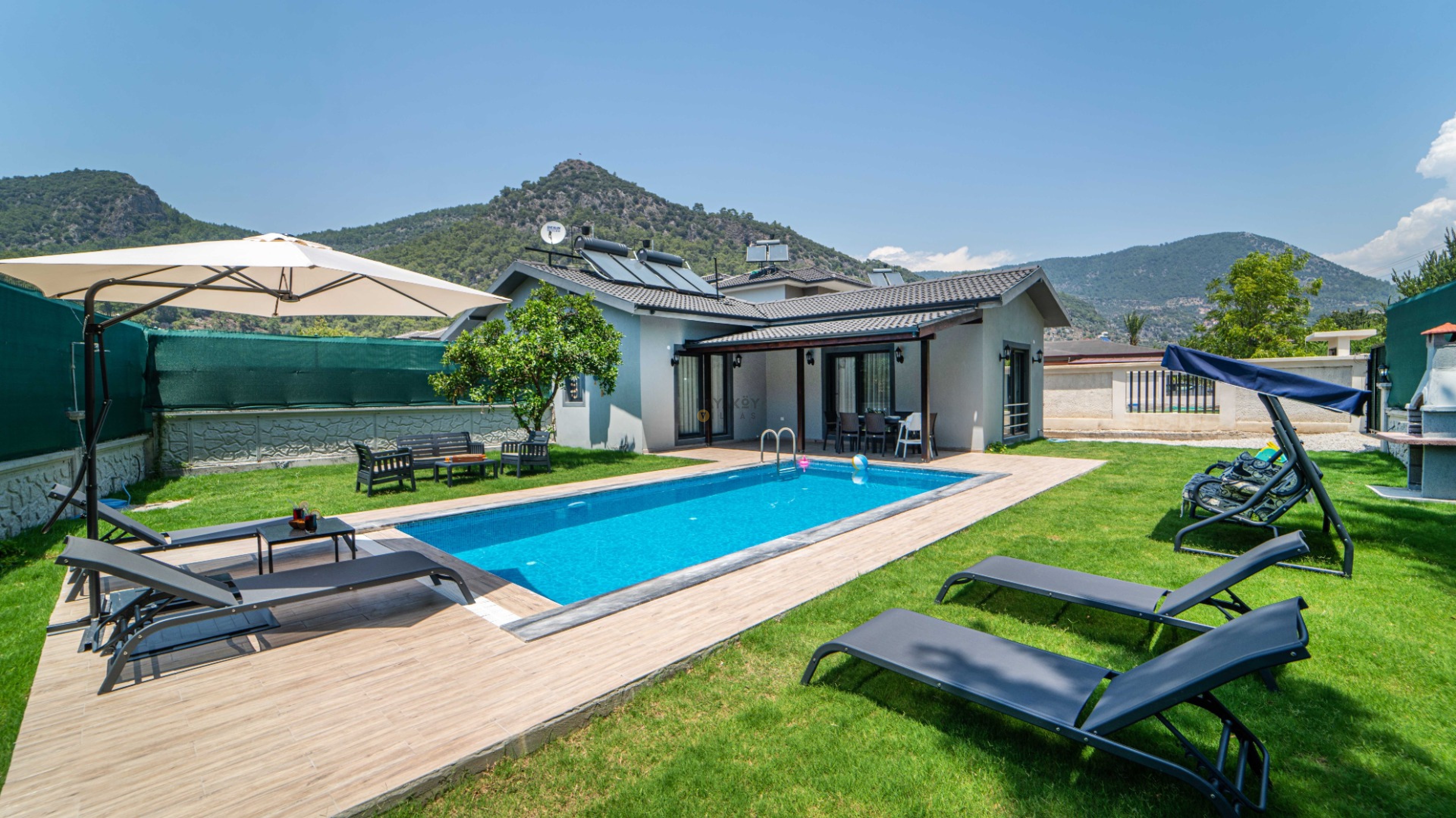 Villa Main