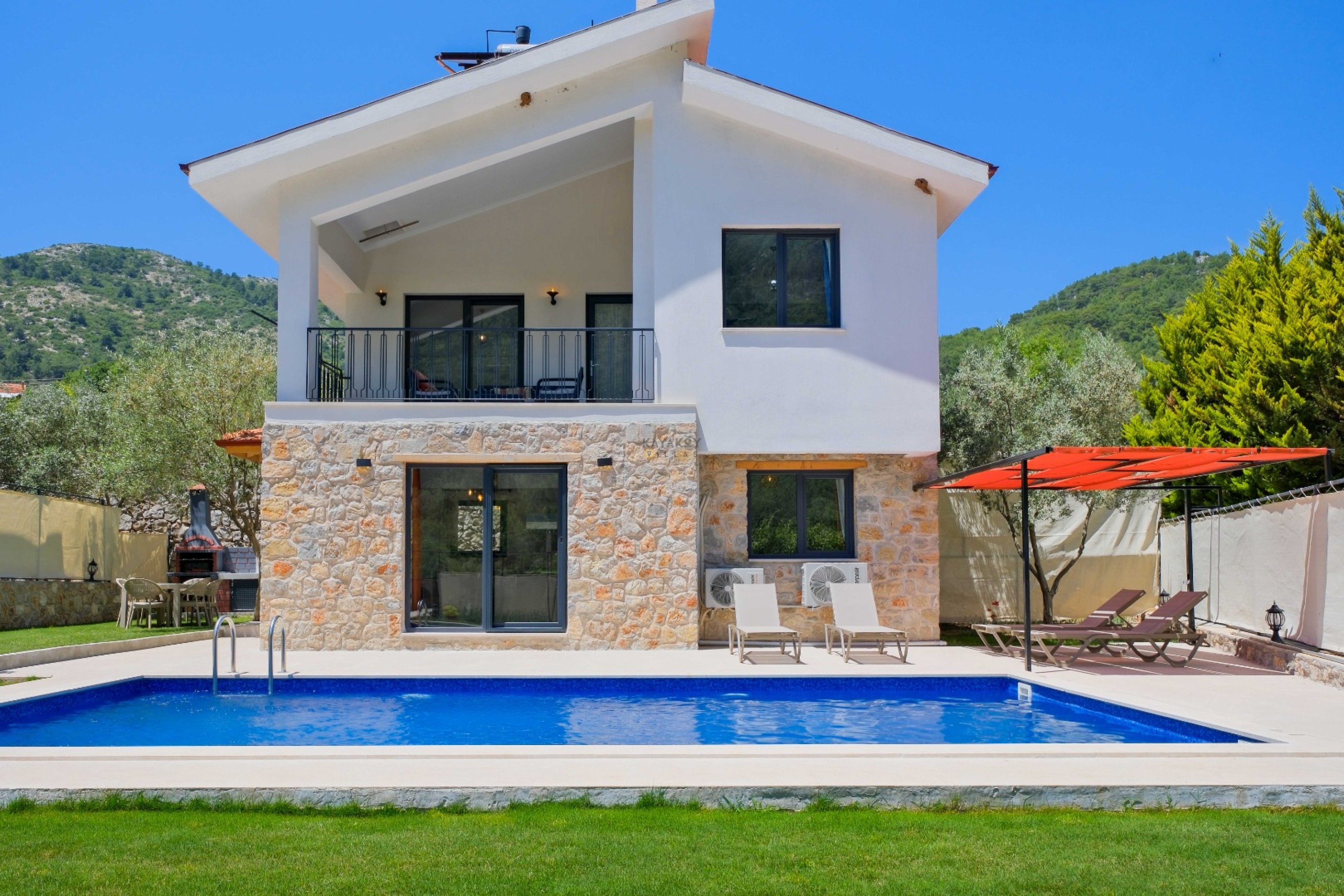 Villa Main