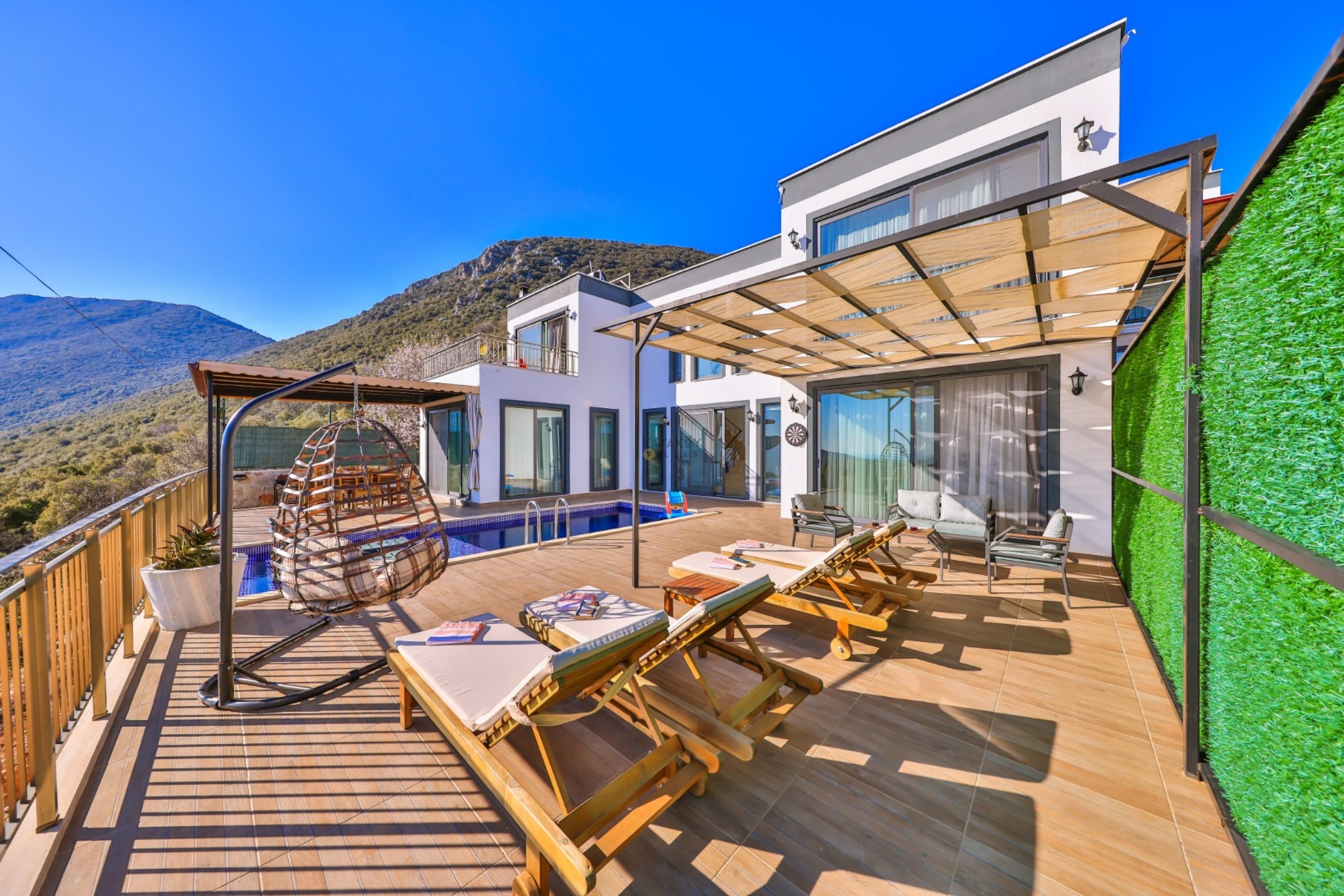 Villa Main