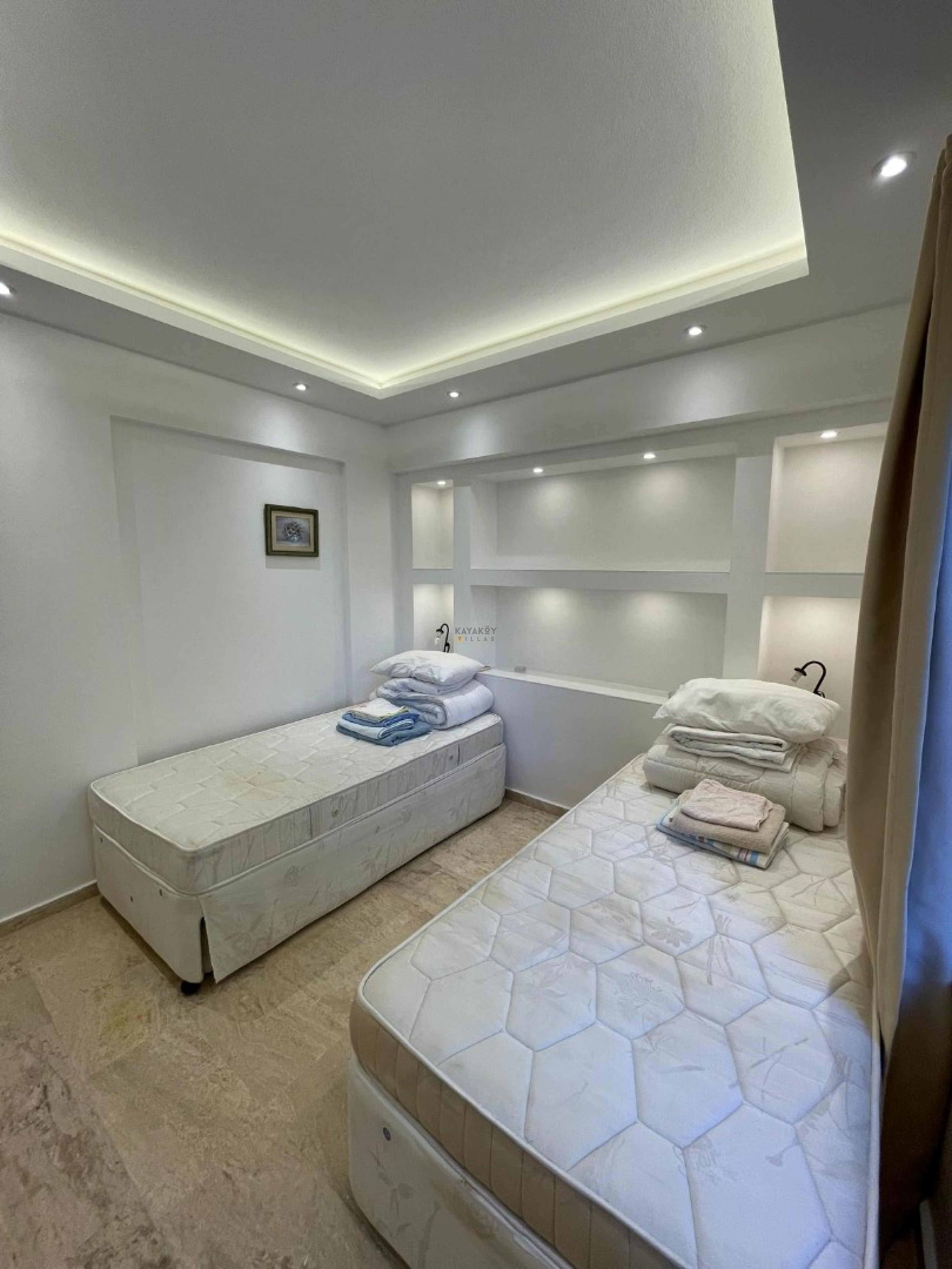 Mobile Gallery 32