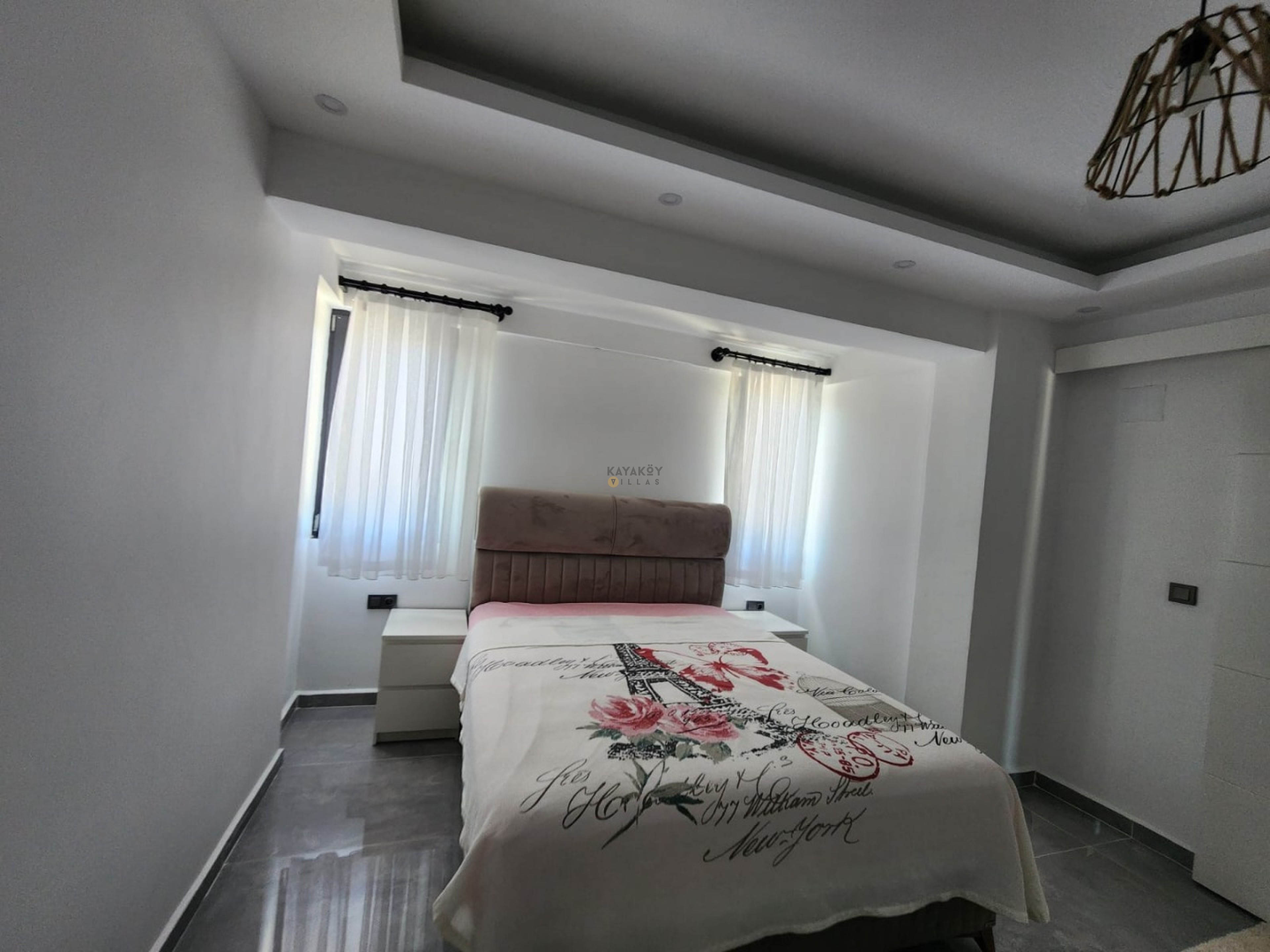 Gallery 4