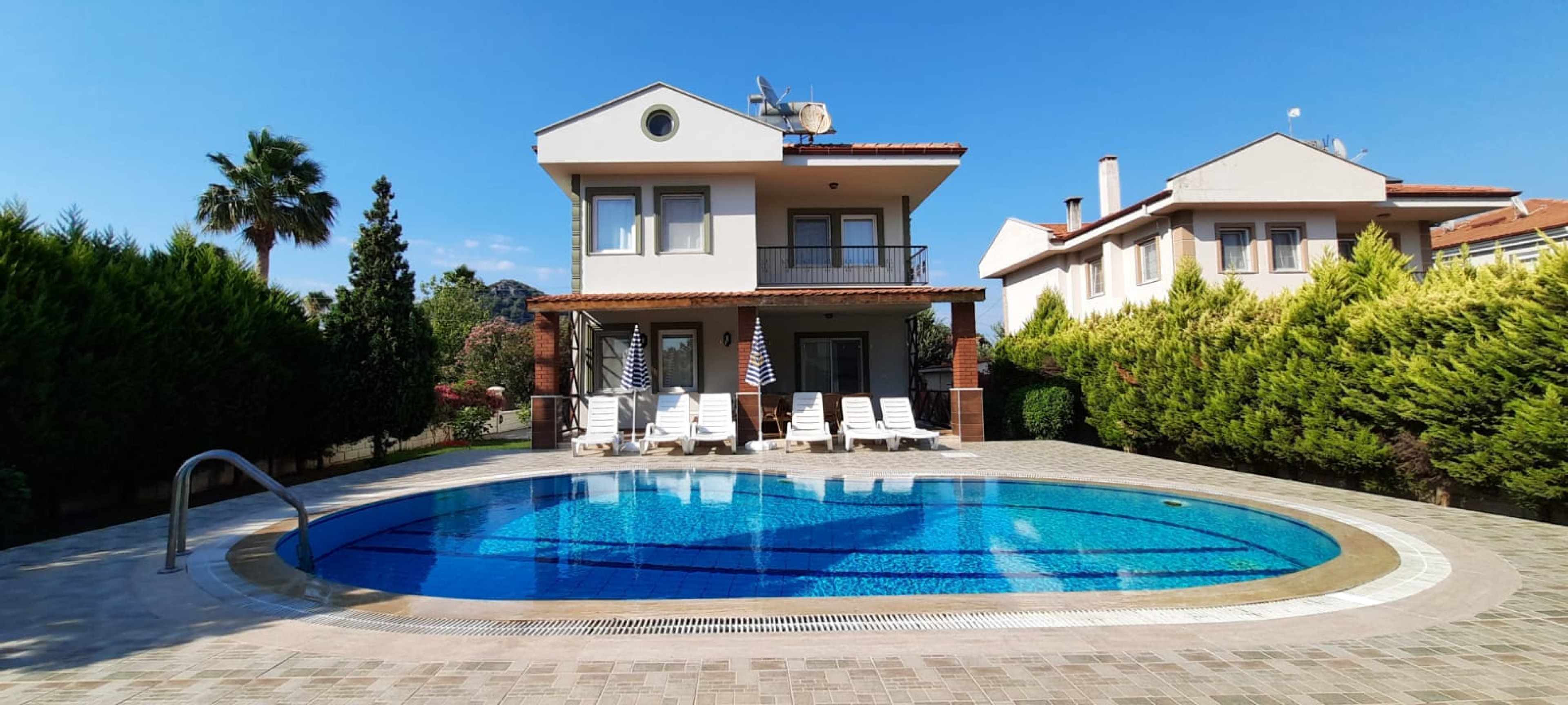Villa Main