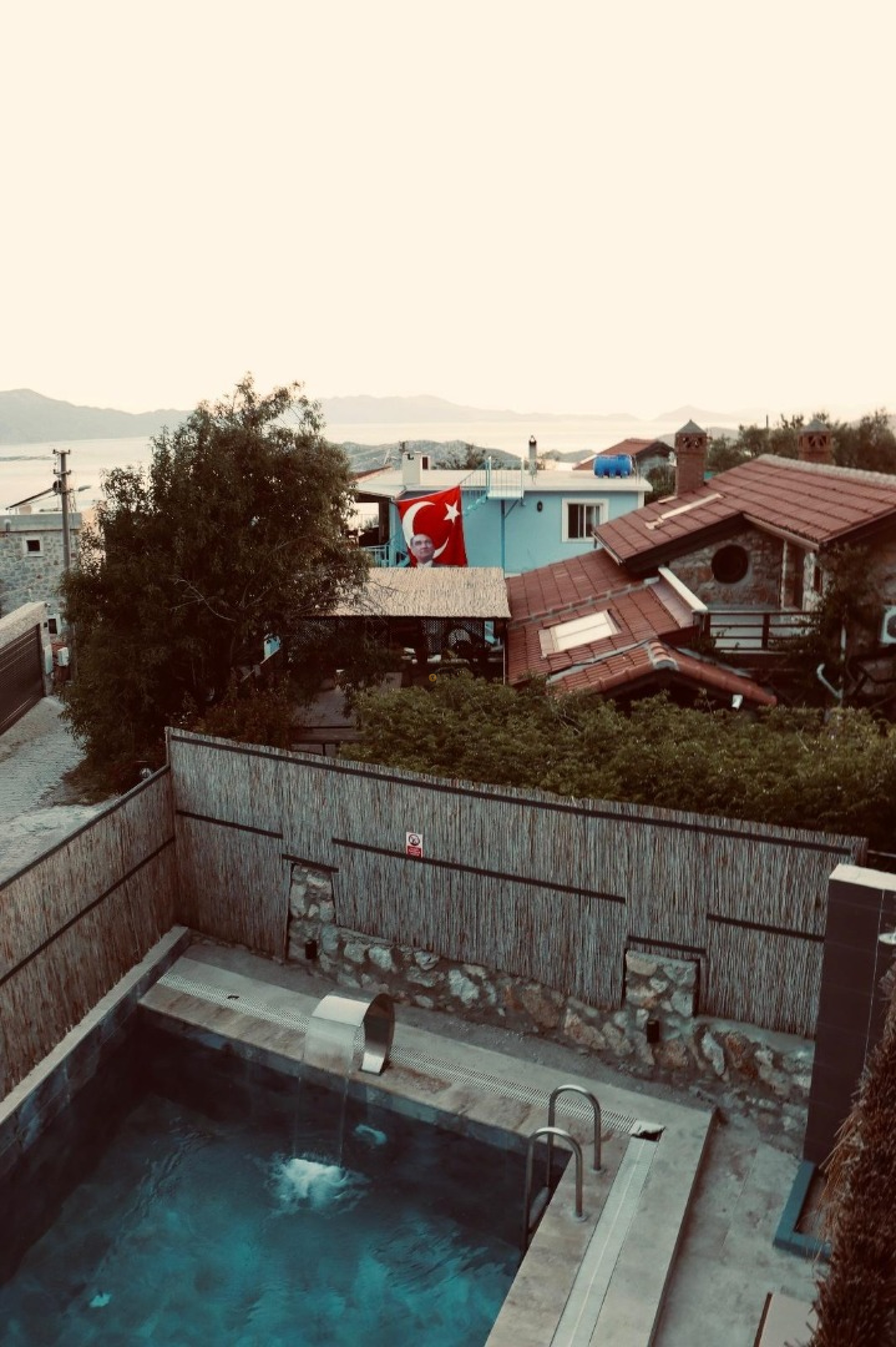 Mobile Gallery 32