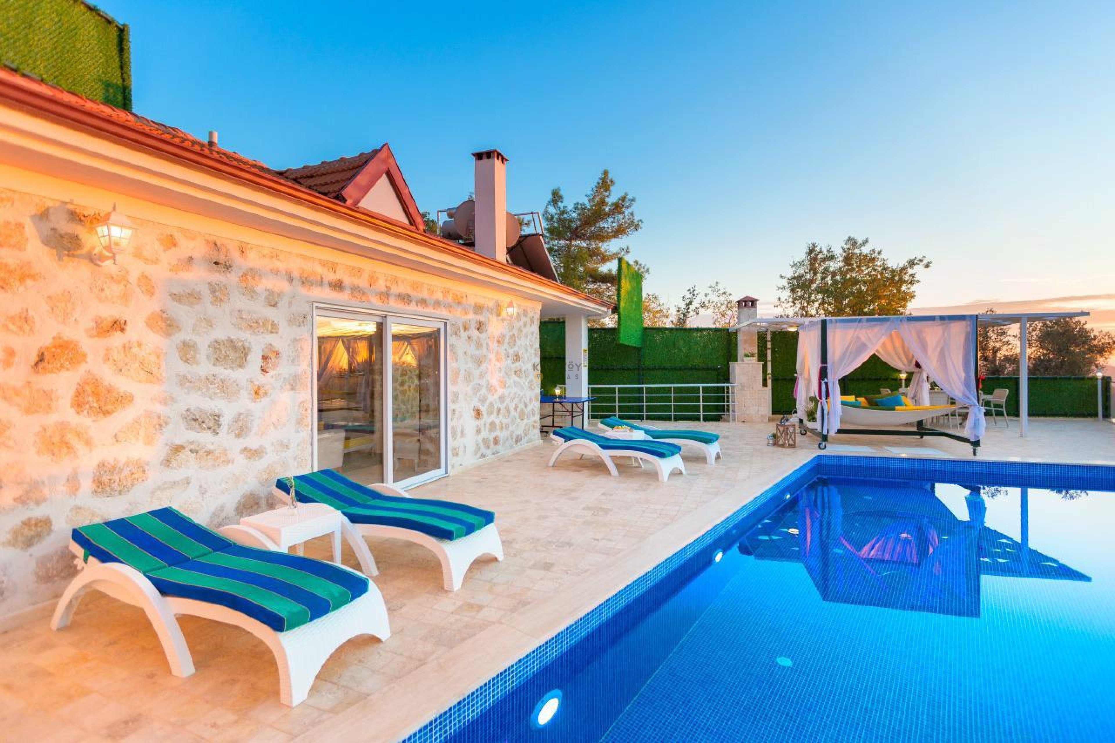 Villa Main