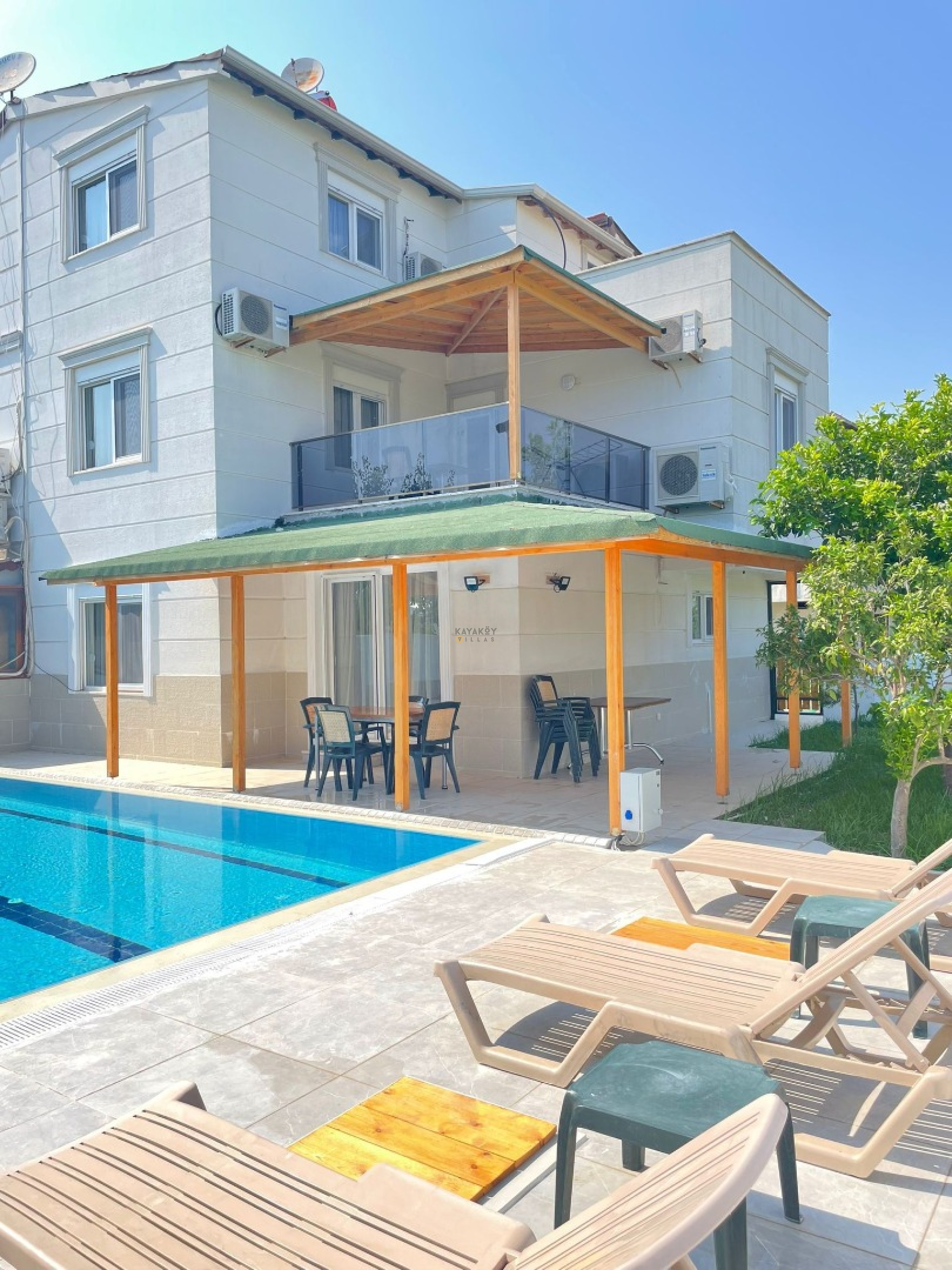 Villa Main