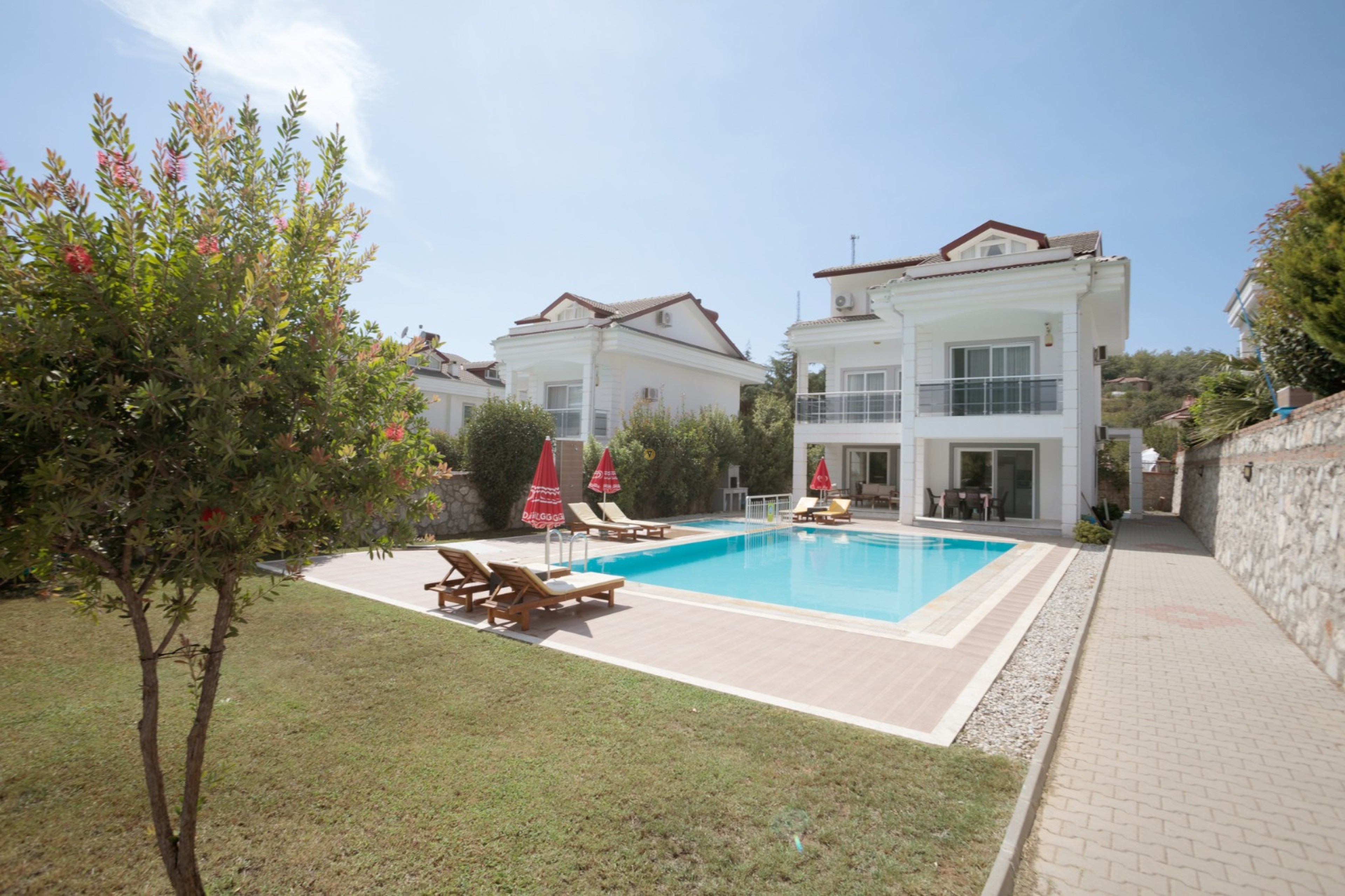 Villa Main