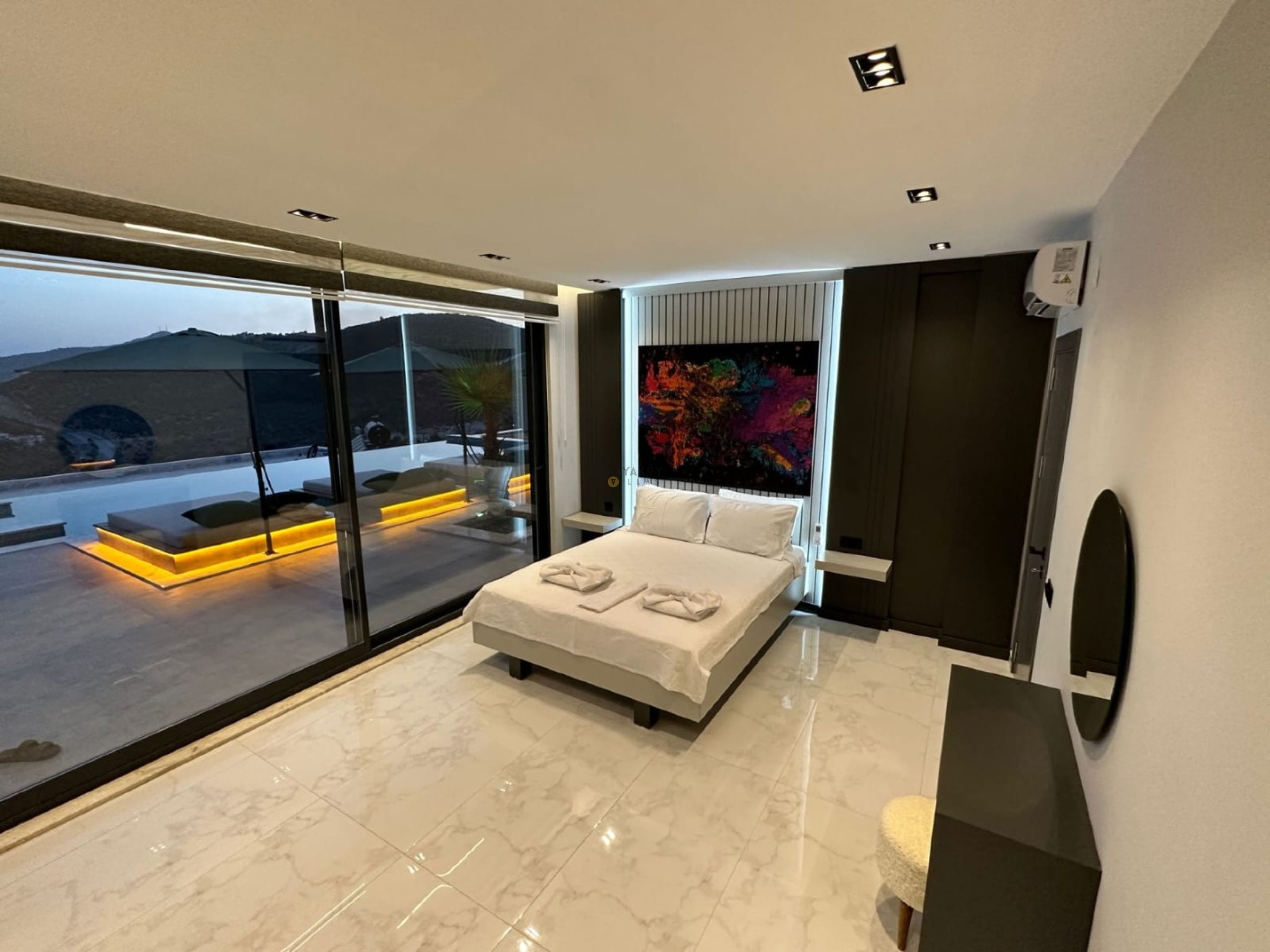 Mobile Gallery 23