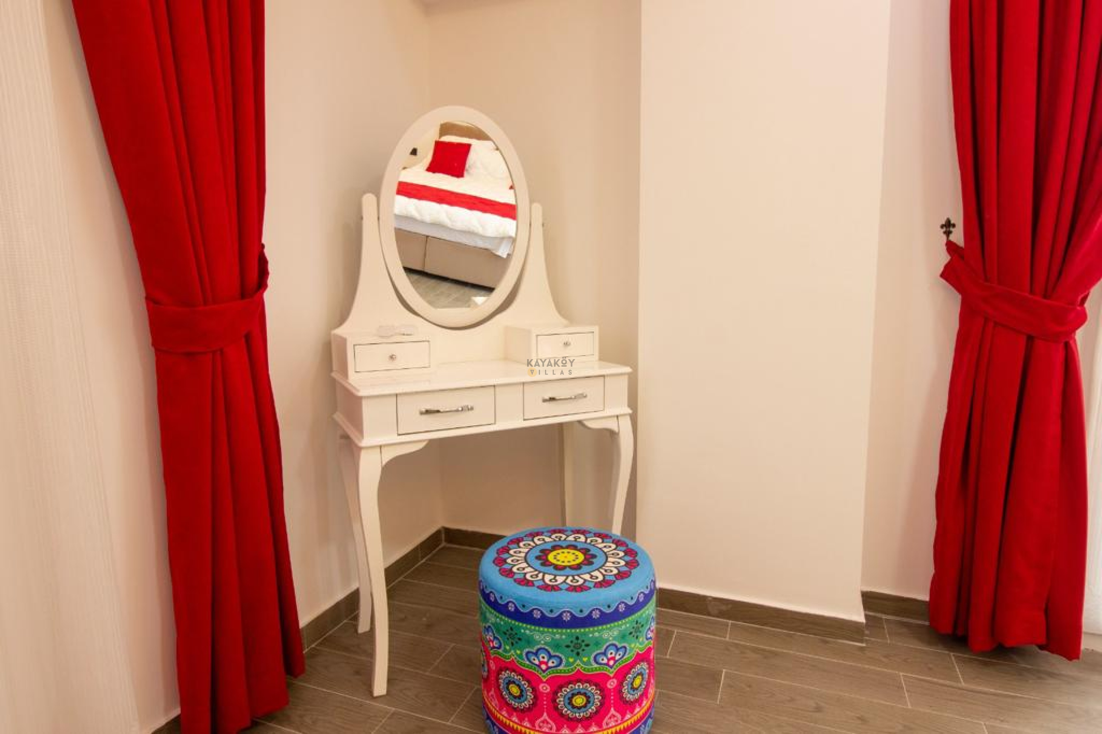 Mobile Gallery 28