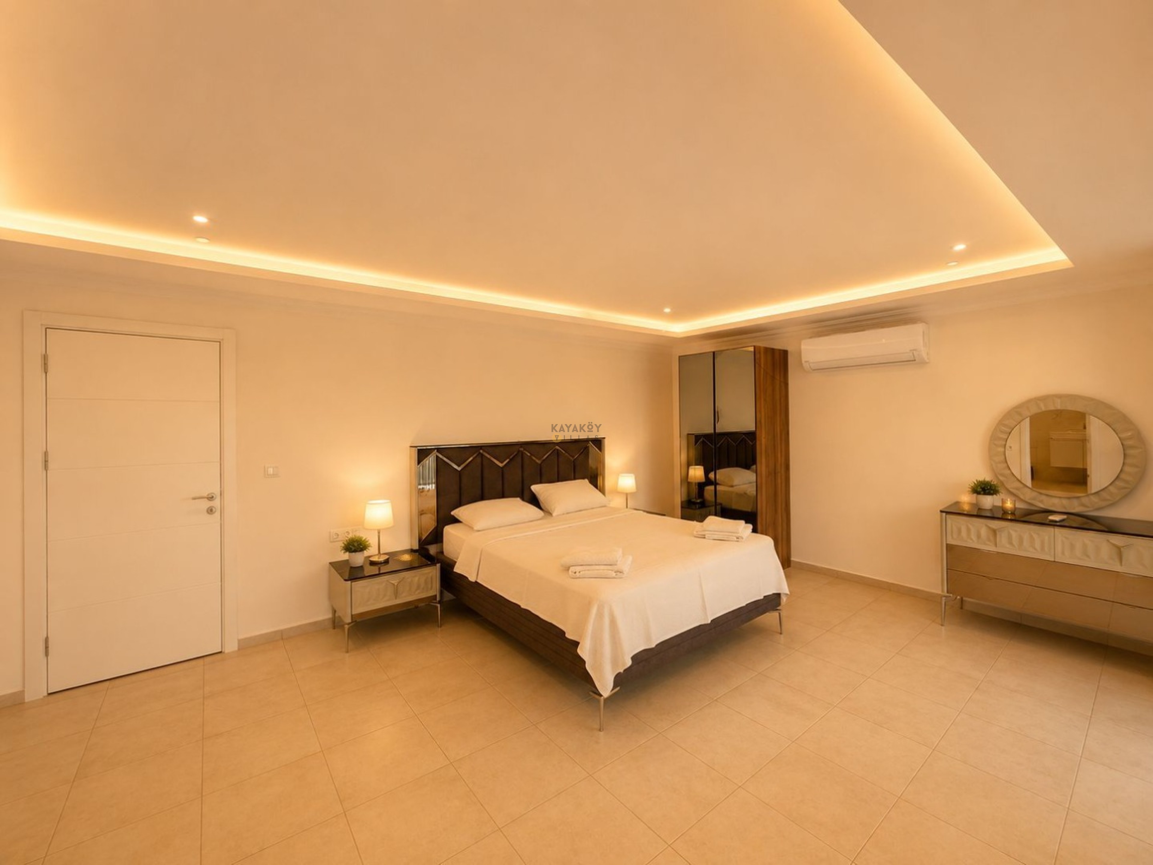 Gallery 0