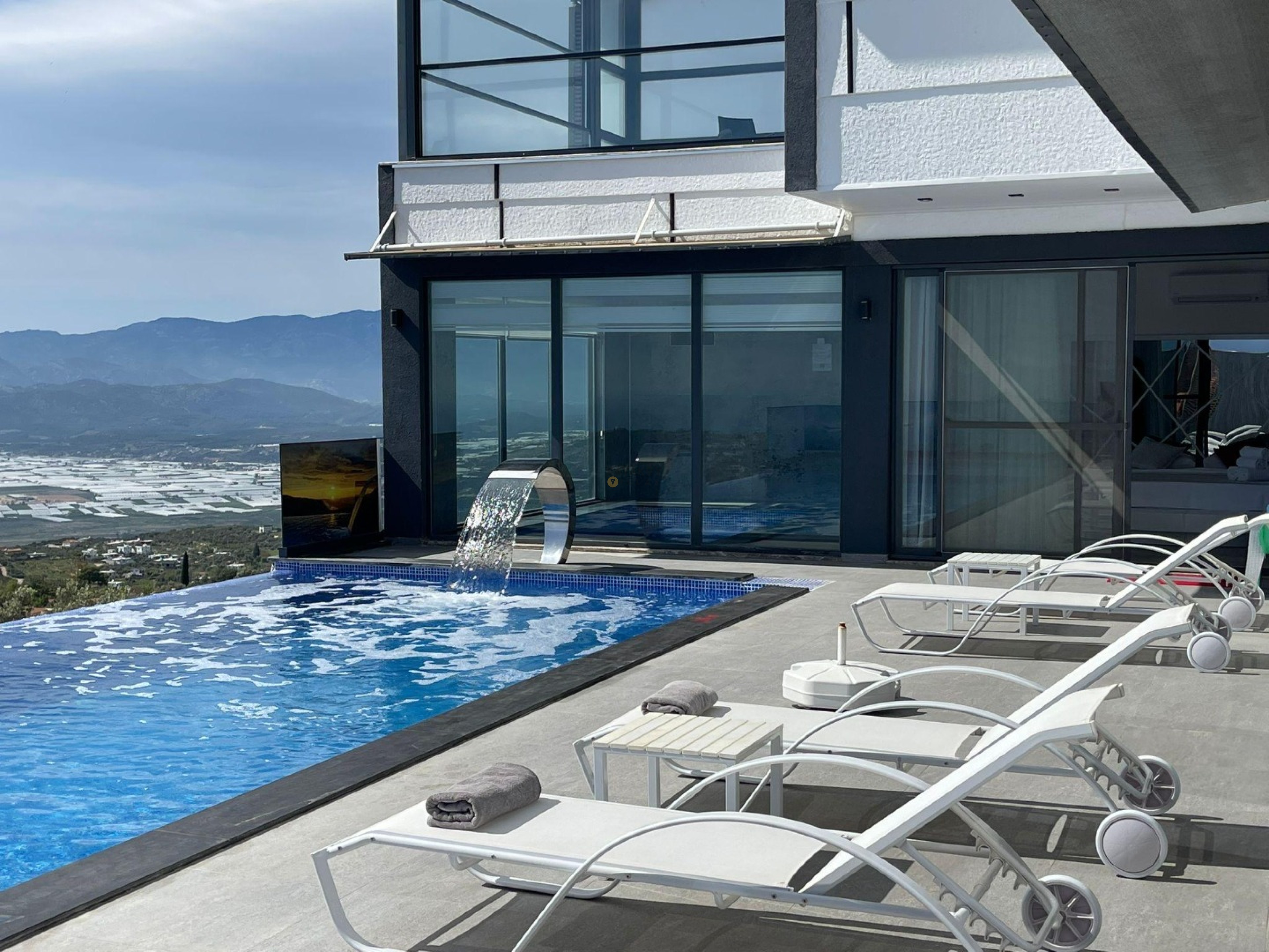 Mobile Gallery 5