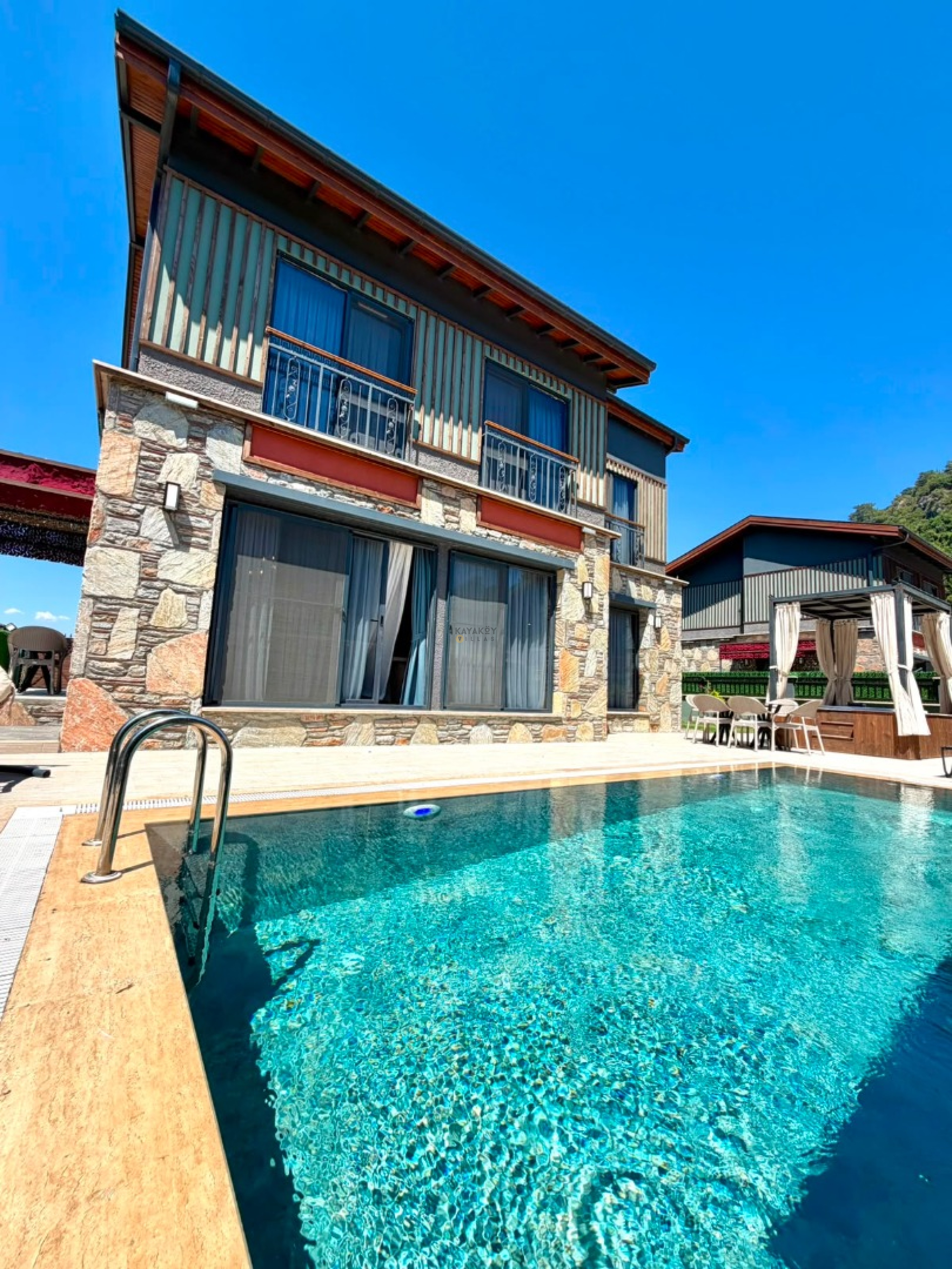 Villa Main