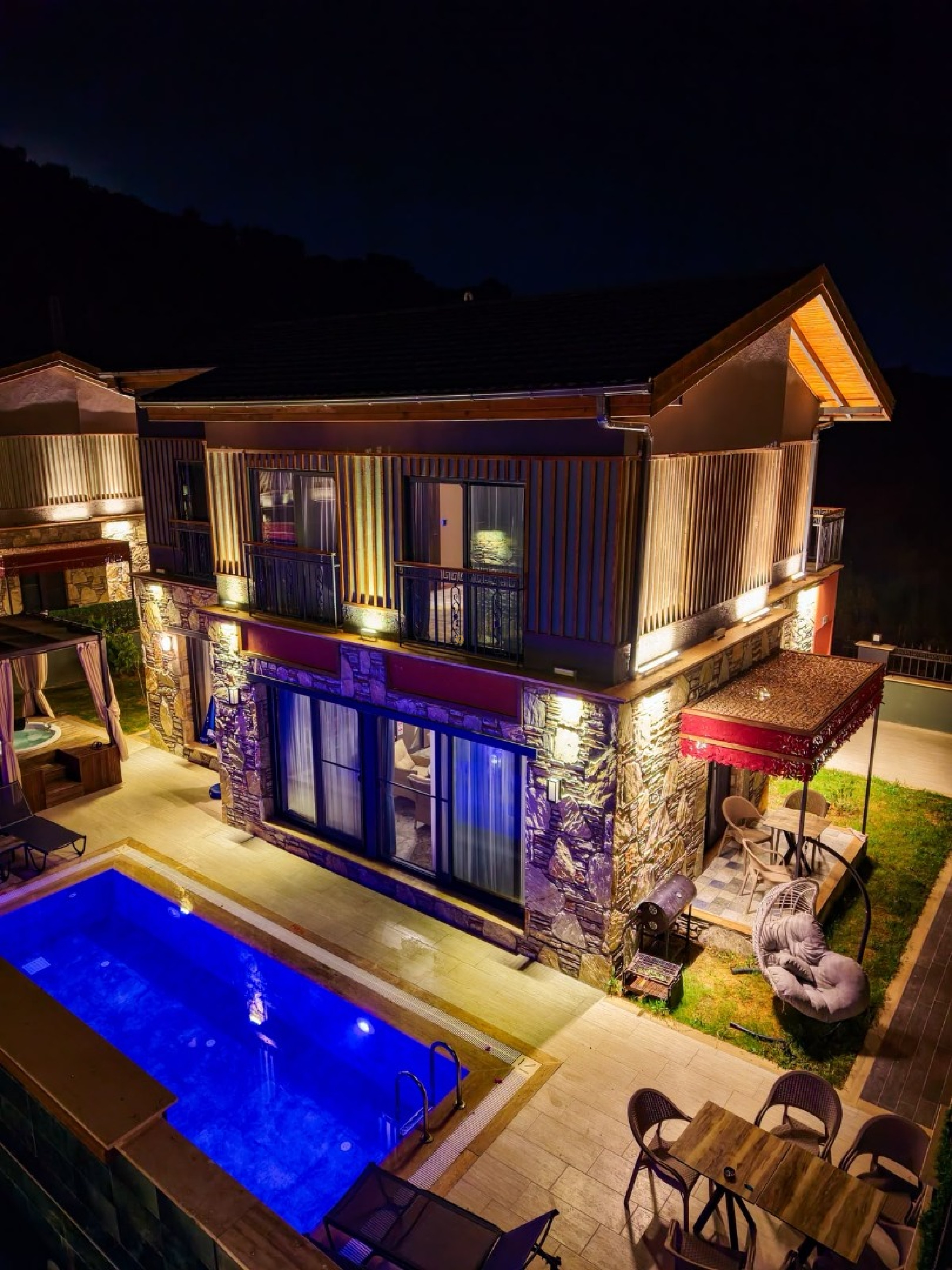 Mobile Gallery 7