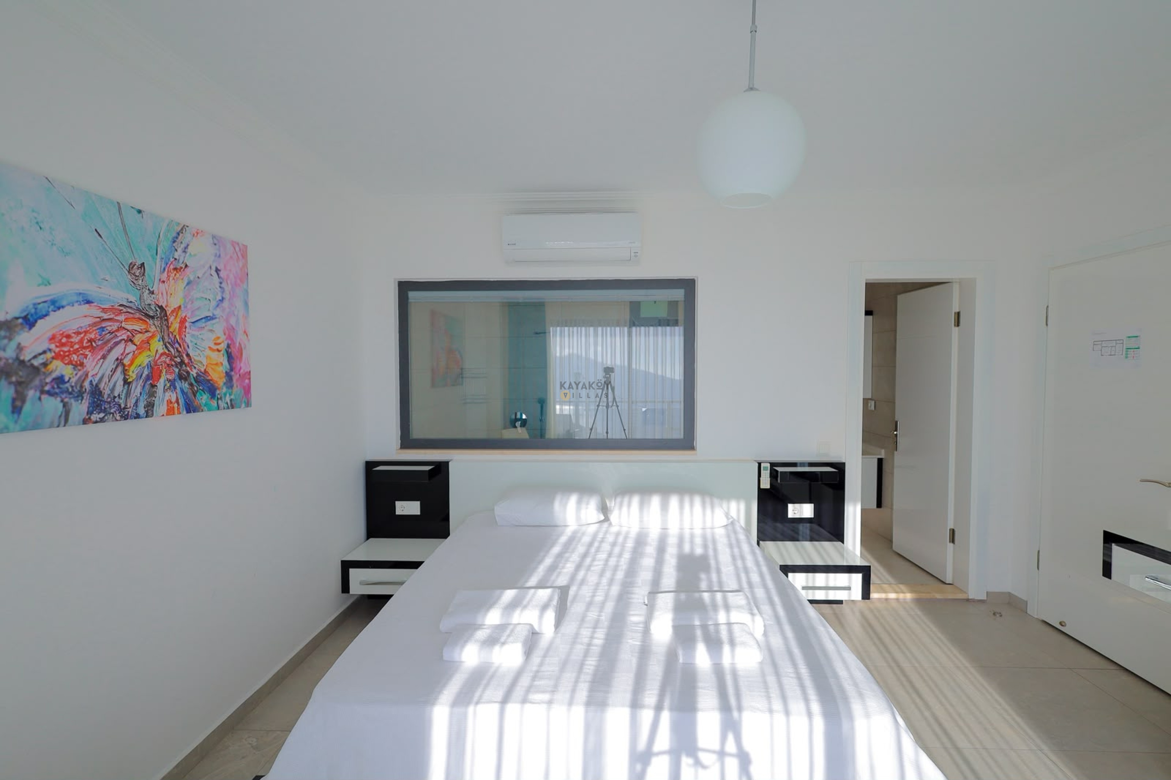 Mobile Gallery 37