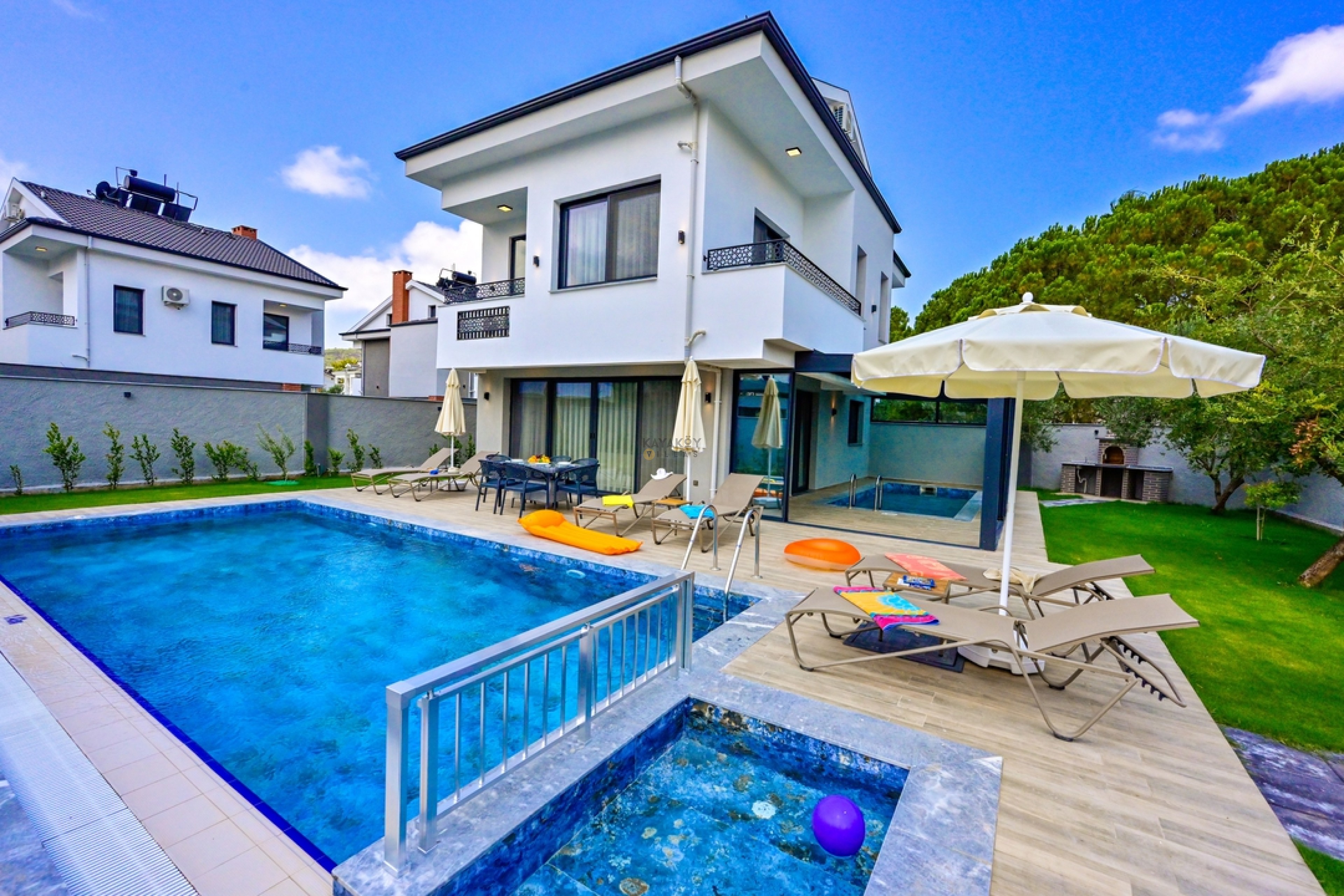 Villa Main