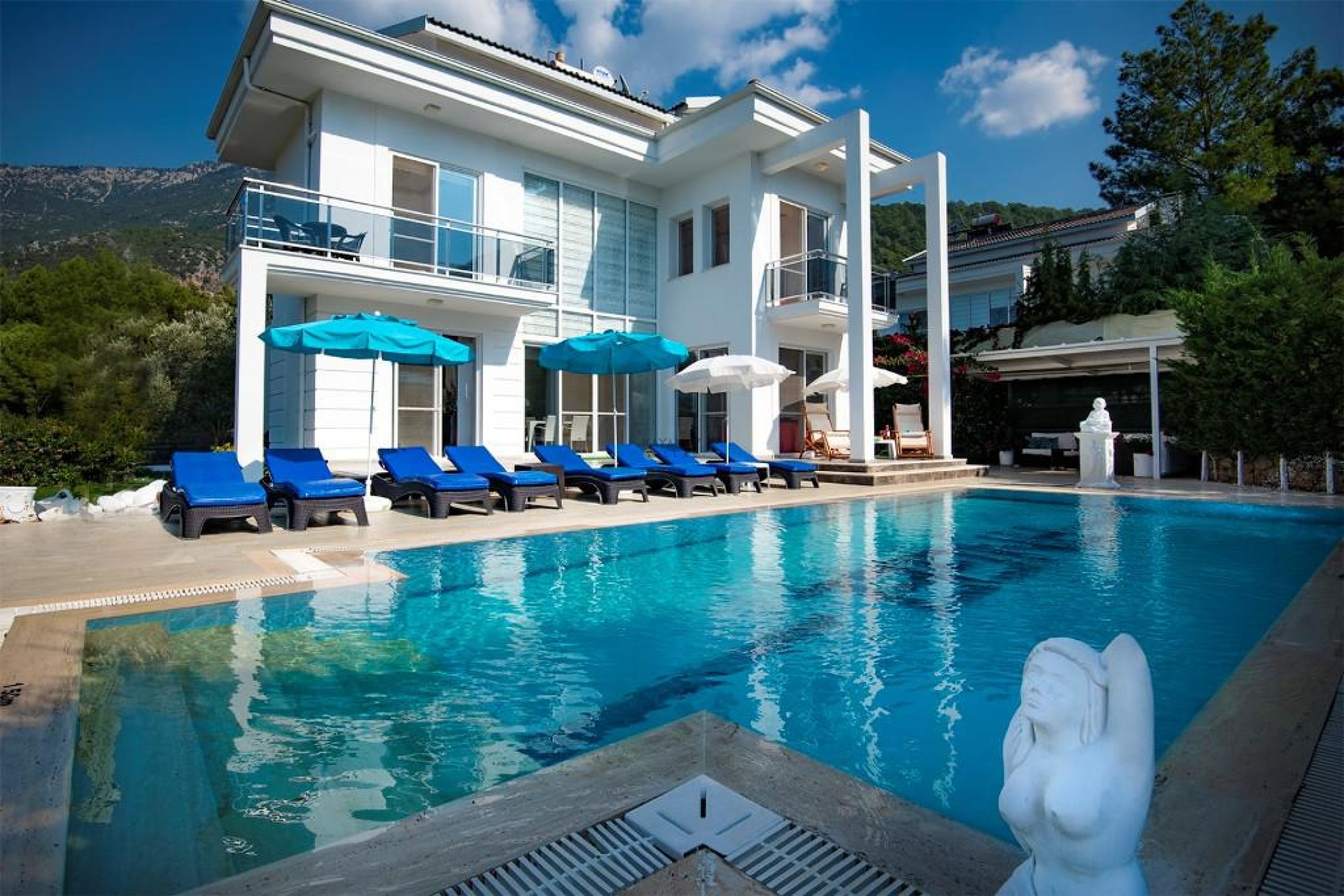 Villa Main