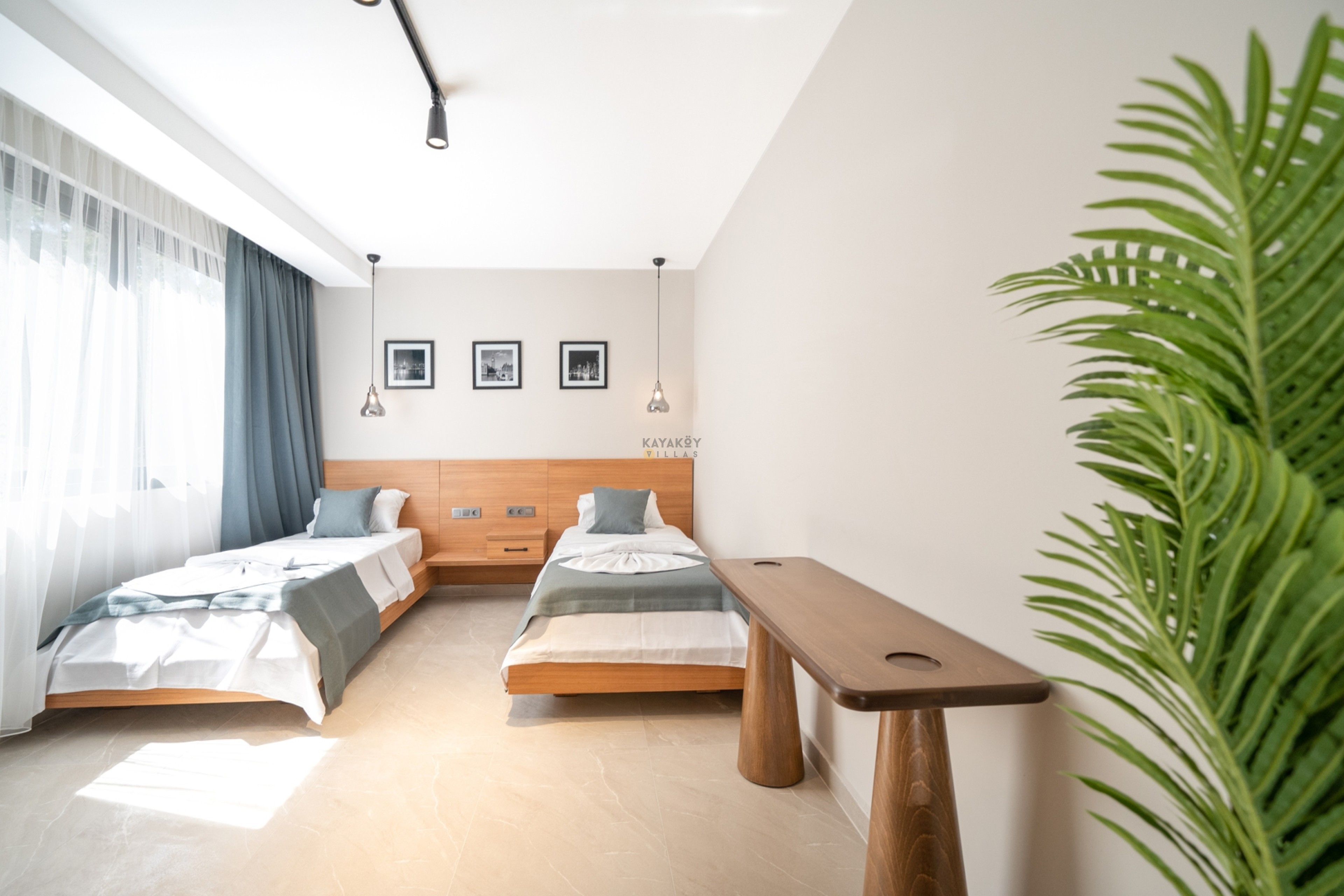 Gallery 2