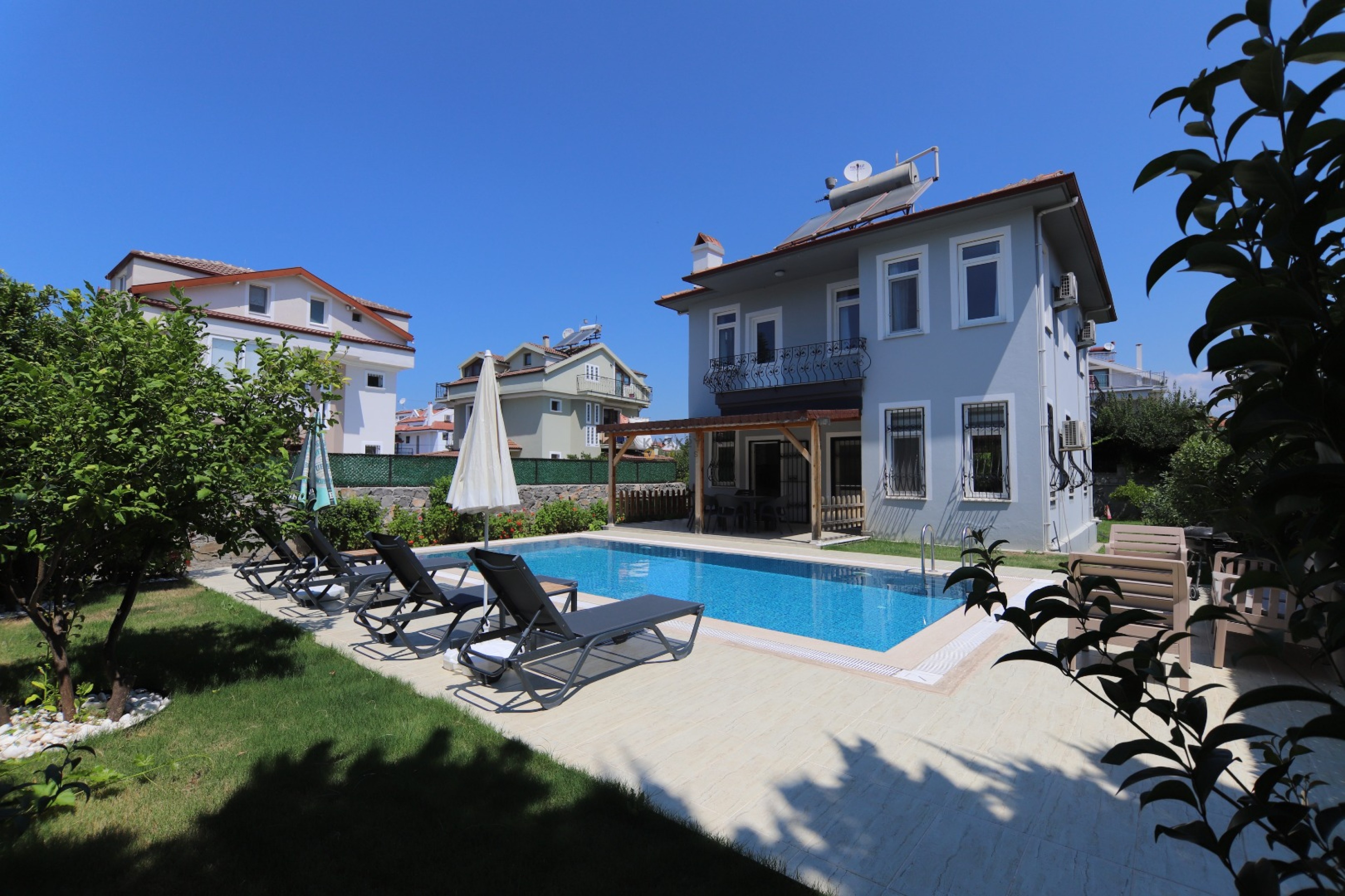 Villa Main