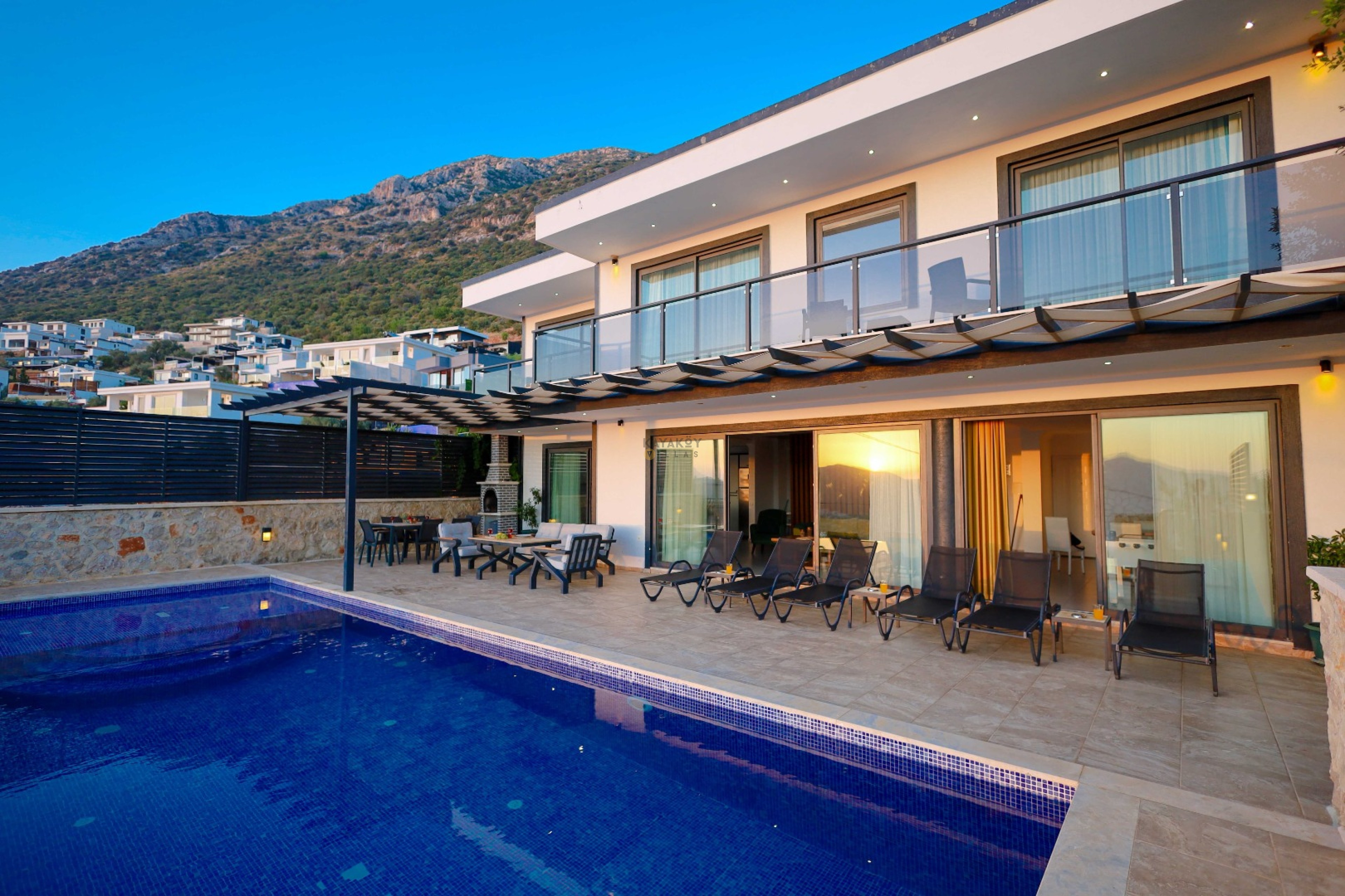 Villa Main