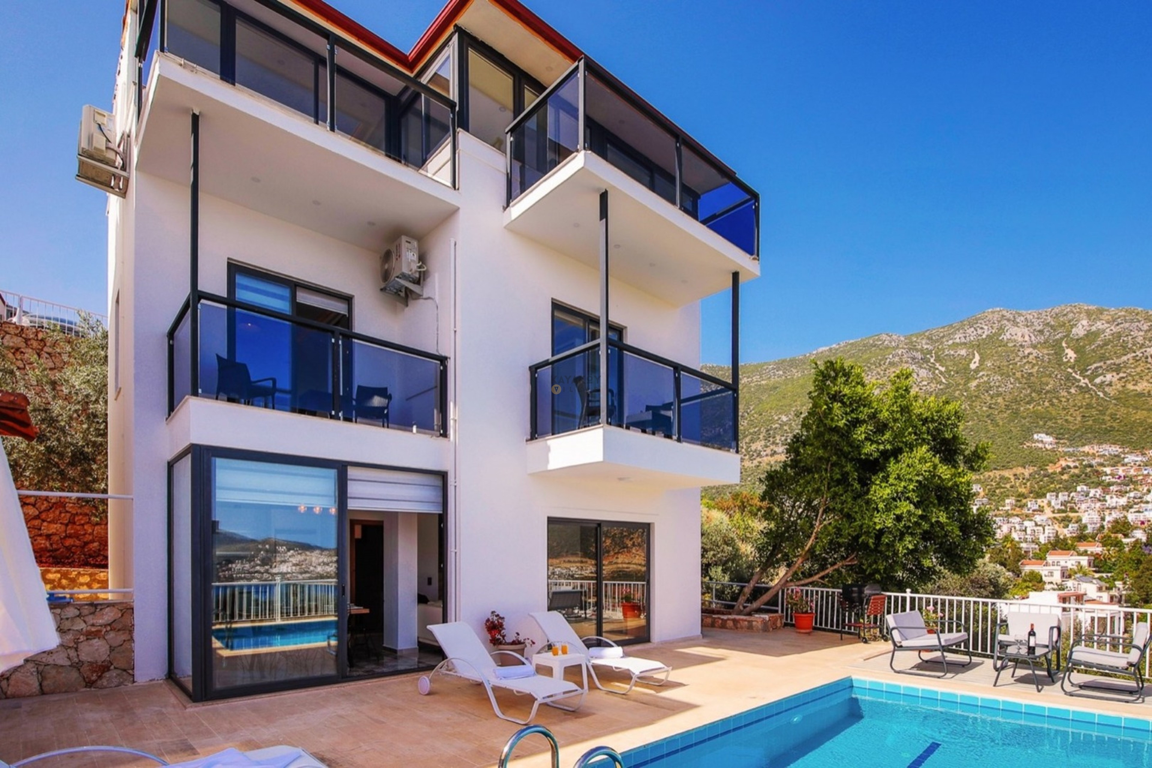 Villa Main