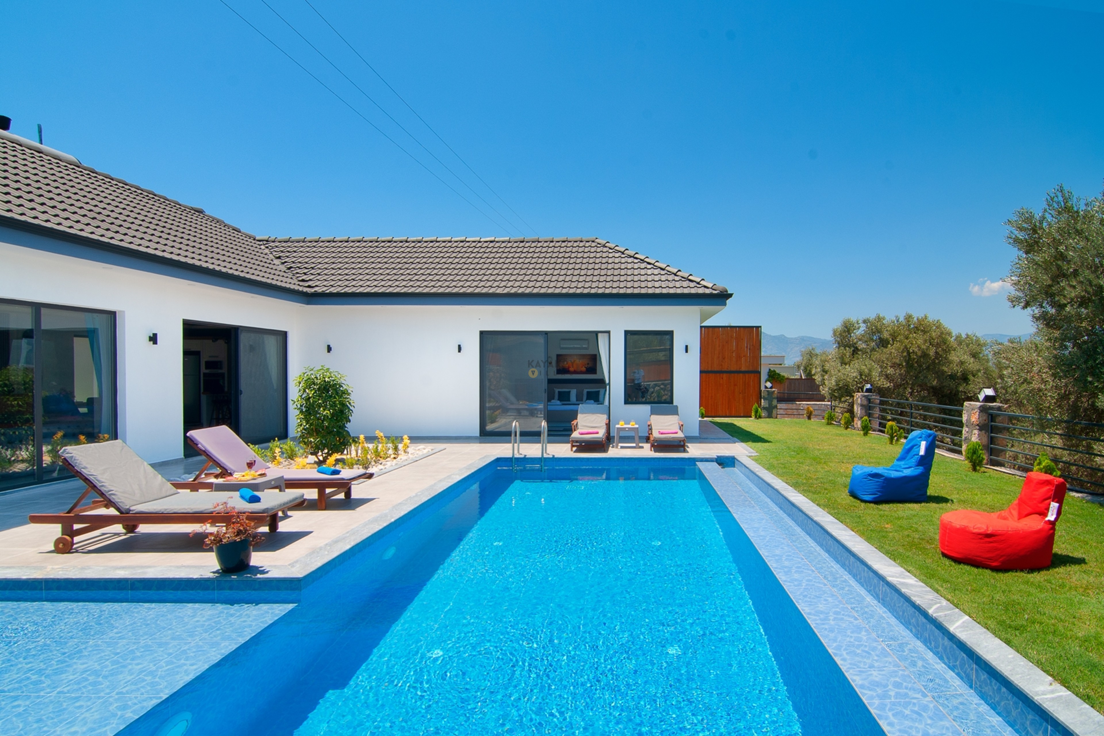 Villa Main