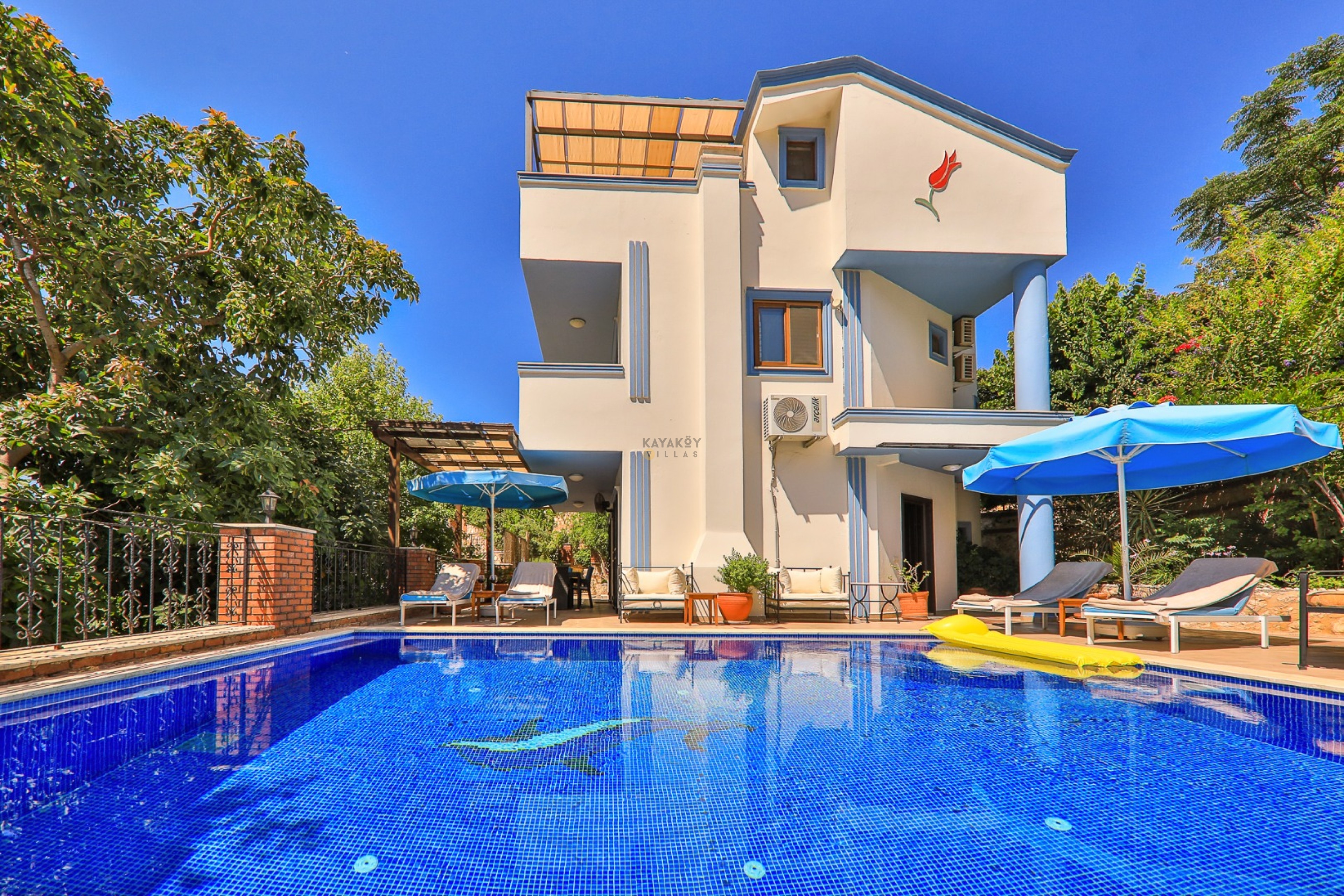 Villa Main